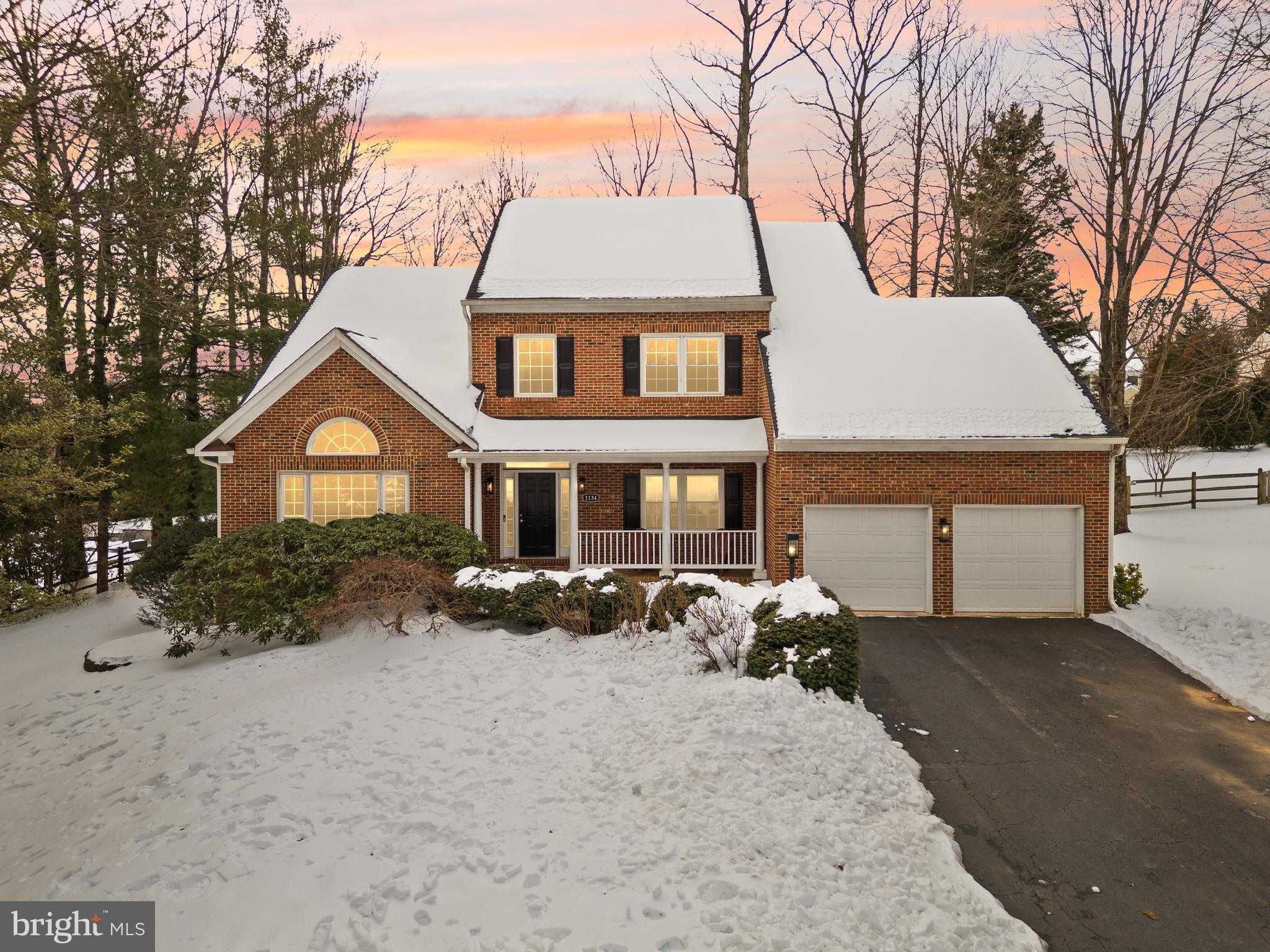 1134 Round Pebble Ln