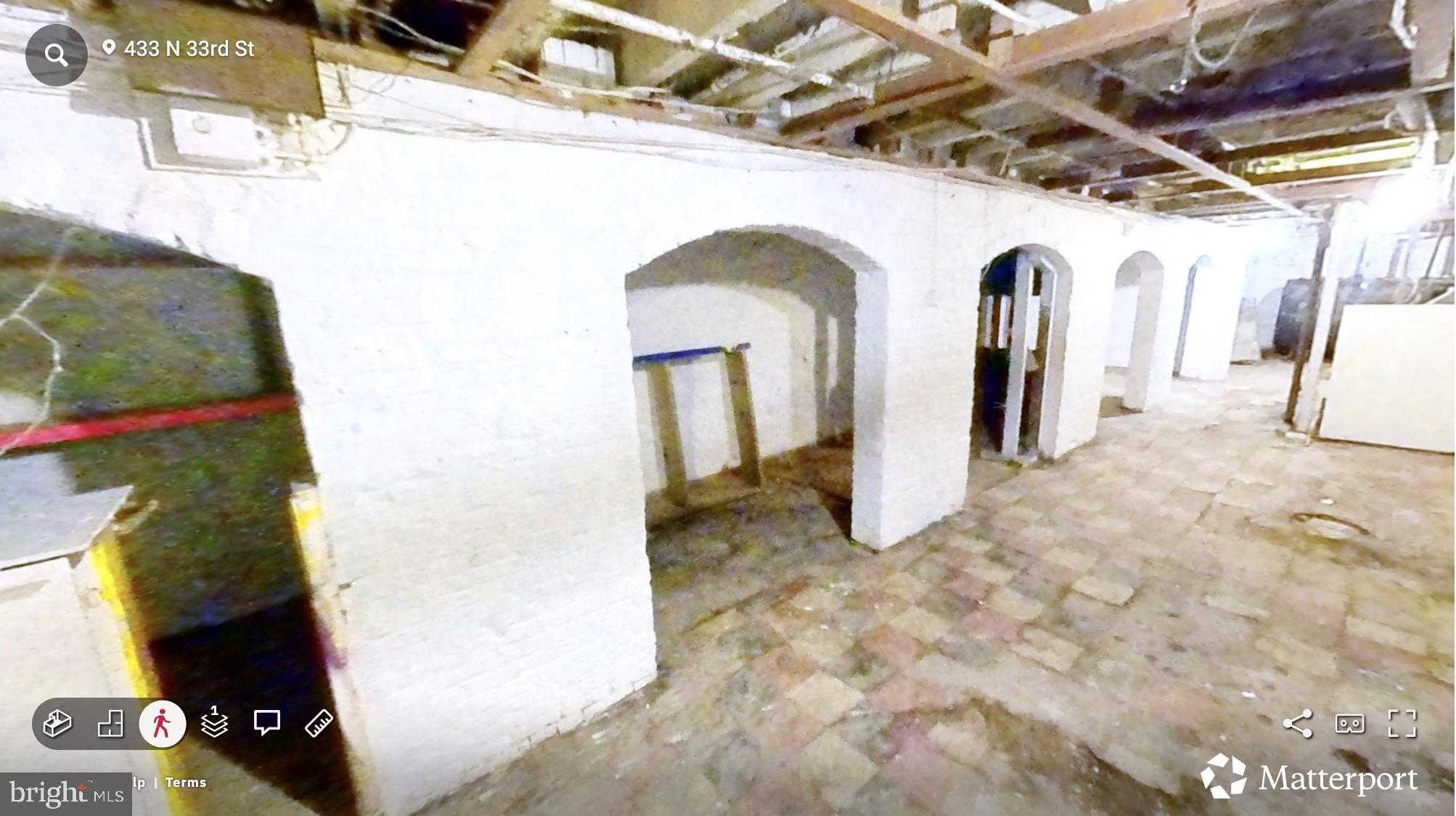 433 N 33rd St photo 25