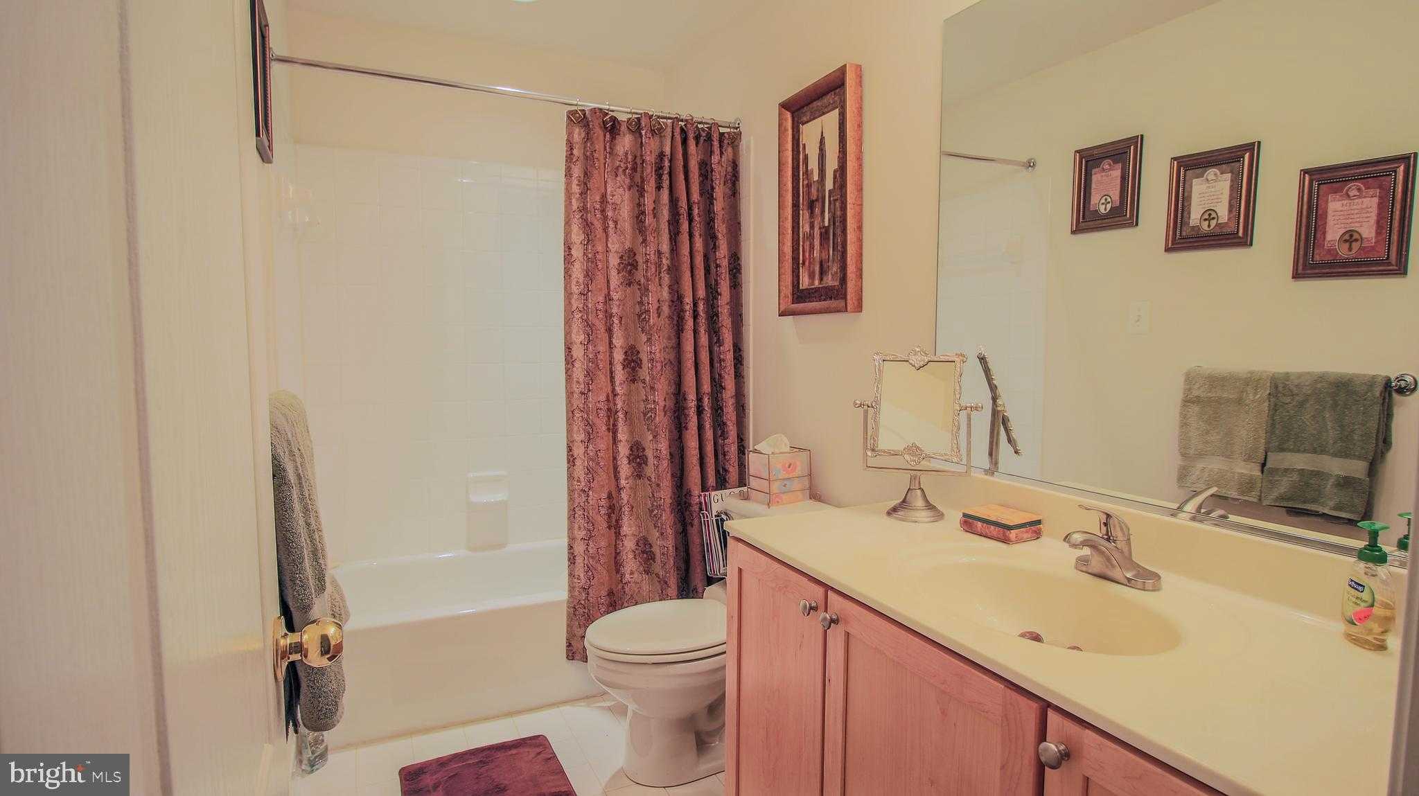 9130 Marlove Oaks Ln photo 32