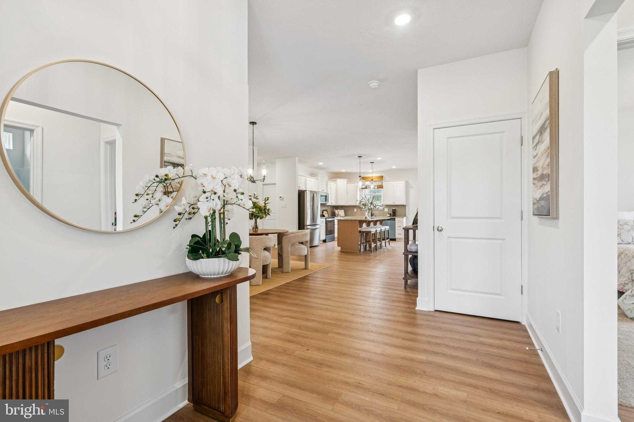 136 Piedmont Way photo 4