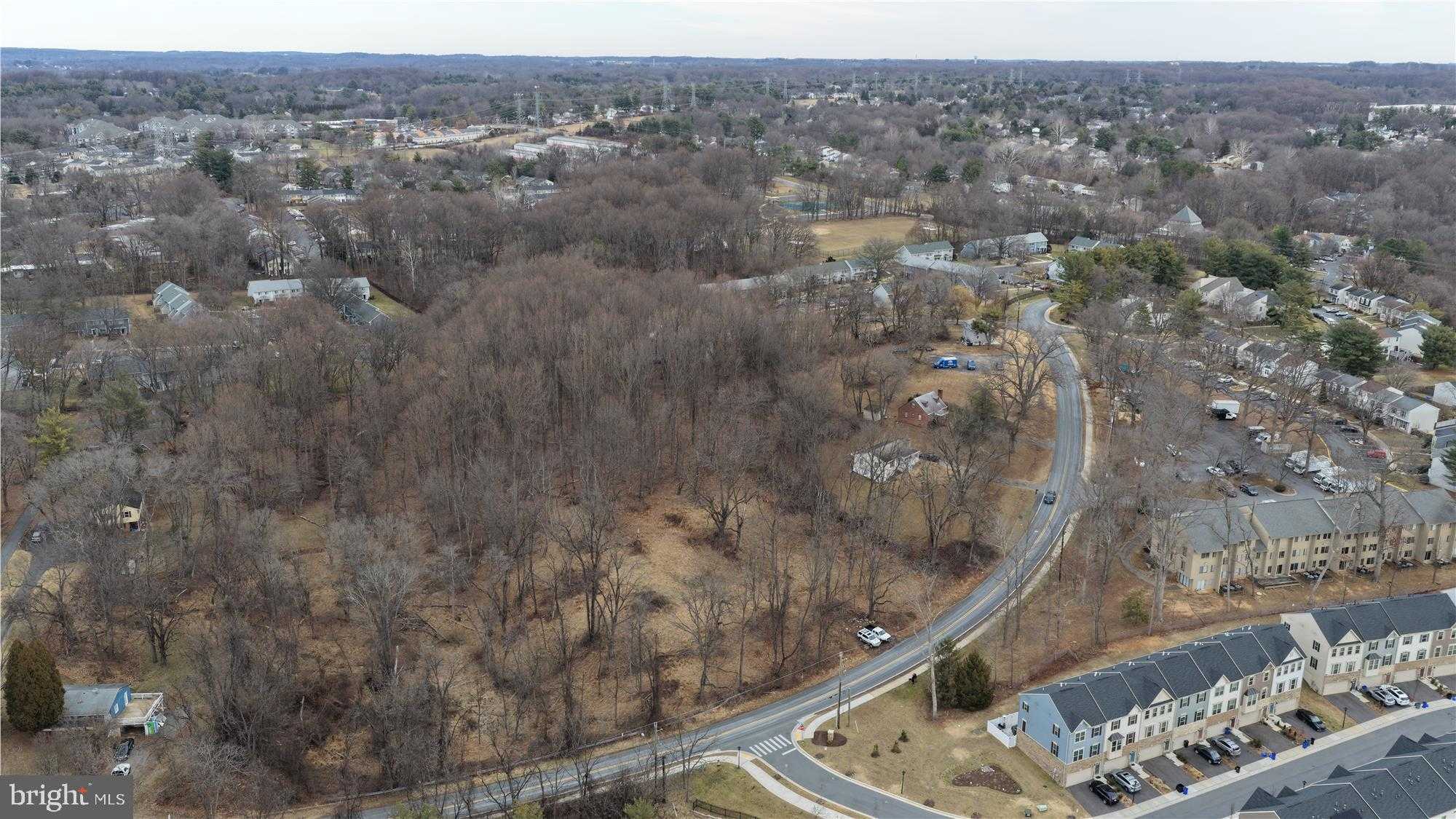 9415 Stewartown Rd photo 5