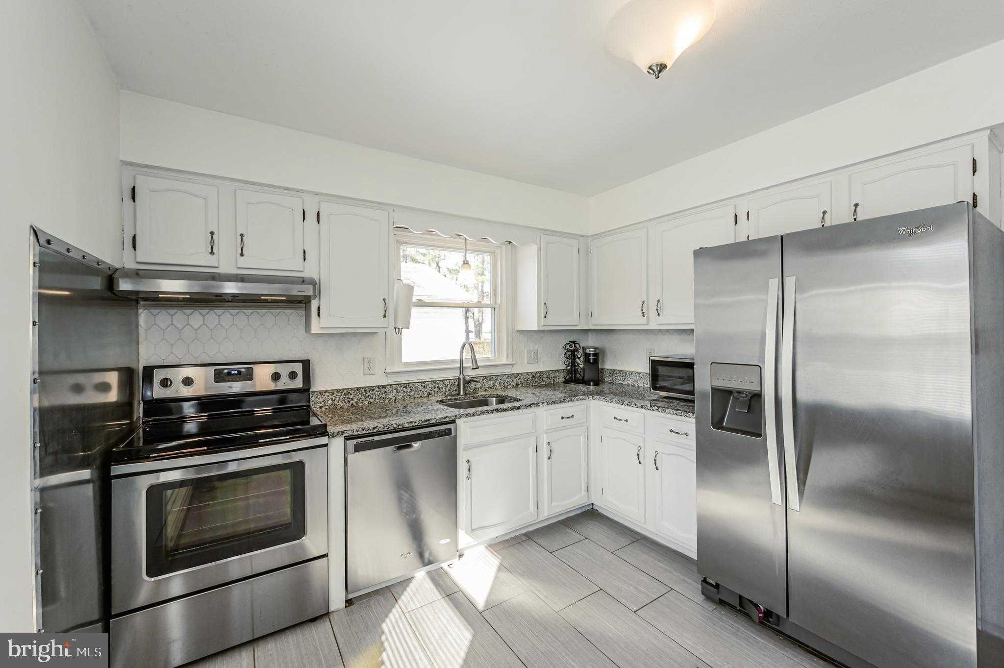 8500 Sedgemoor Dr photo 13