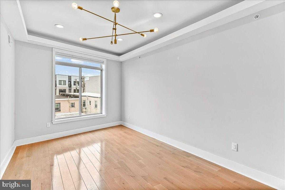 2615 E Letterly St photo 20