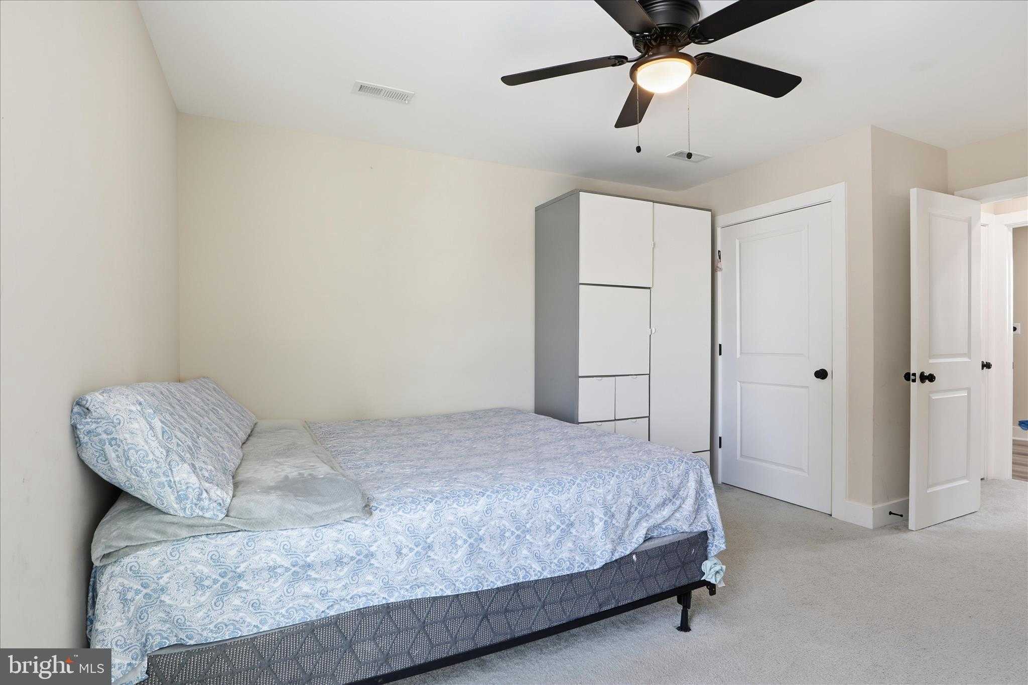 214 Oakwood Rd photo 22