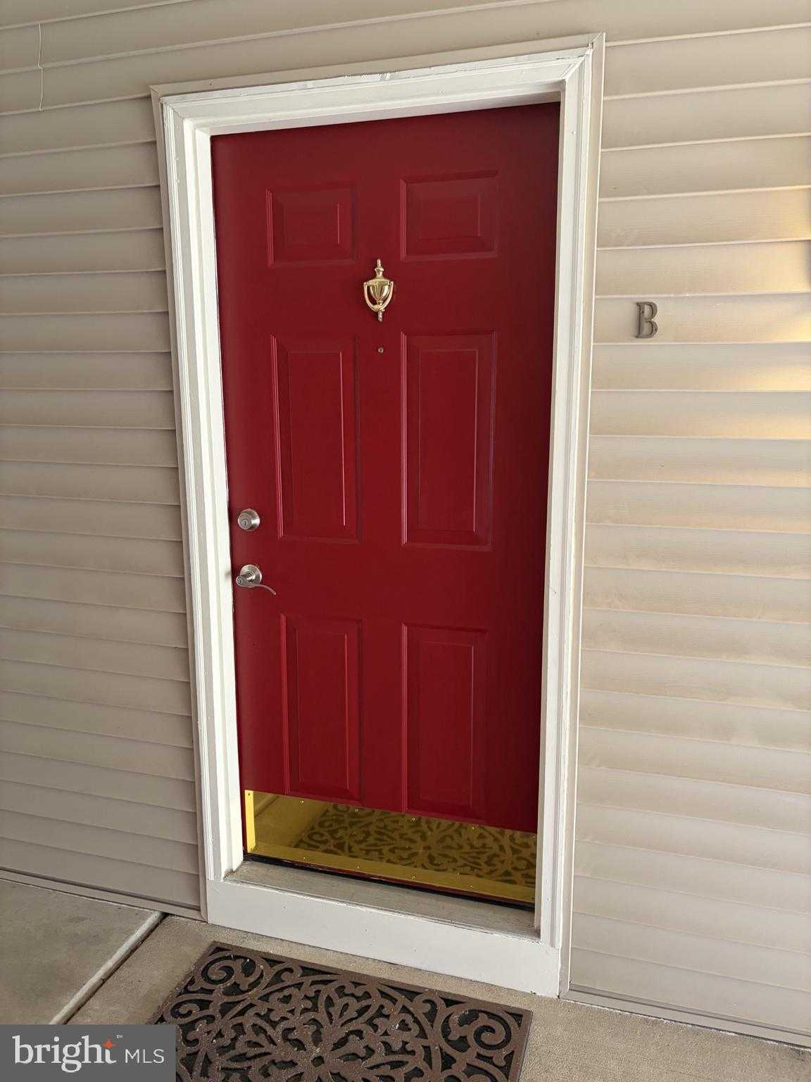 2320 Falls Gable Ln Apt B photo 3