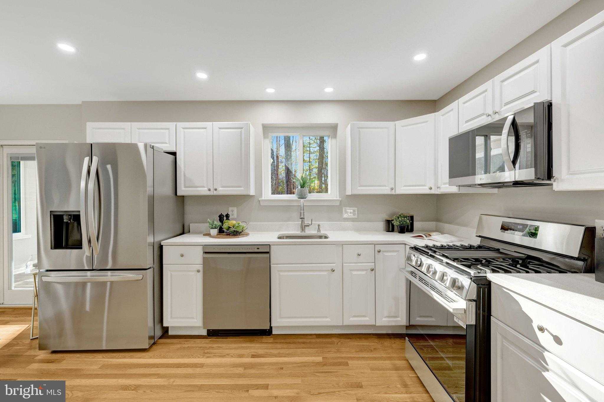 5122 Pommeroy Dr photo 8