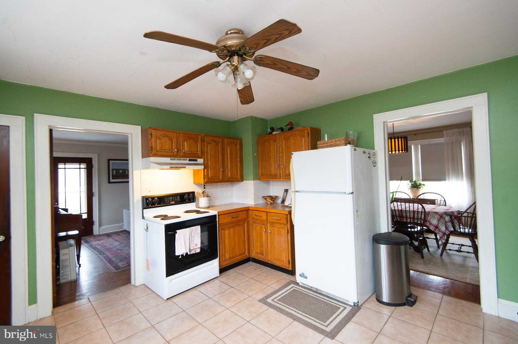 3755 Sunnyside Rd photo 12