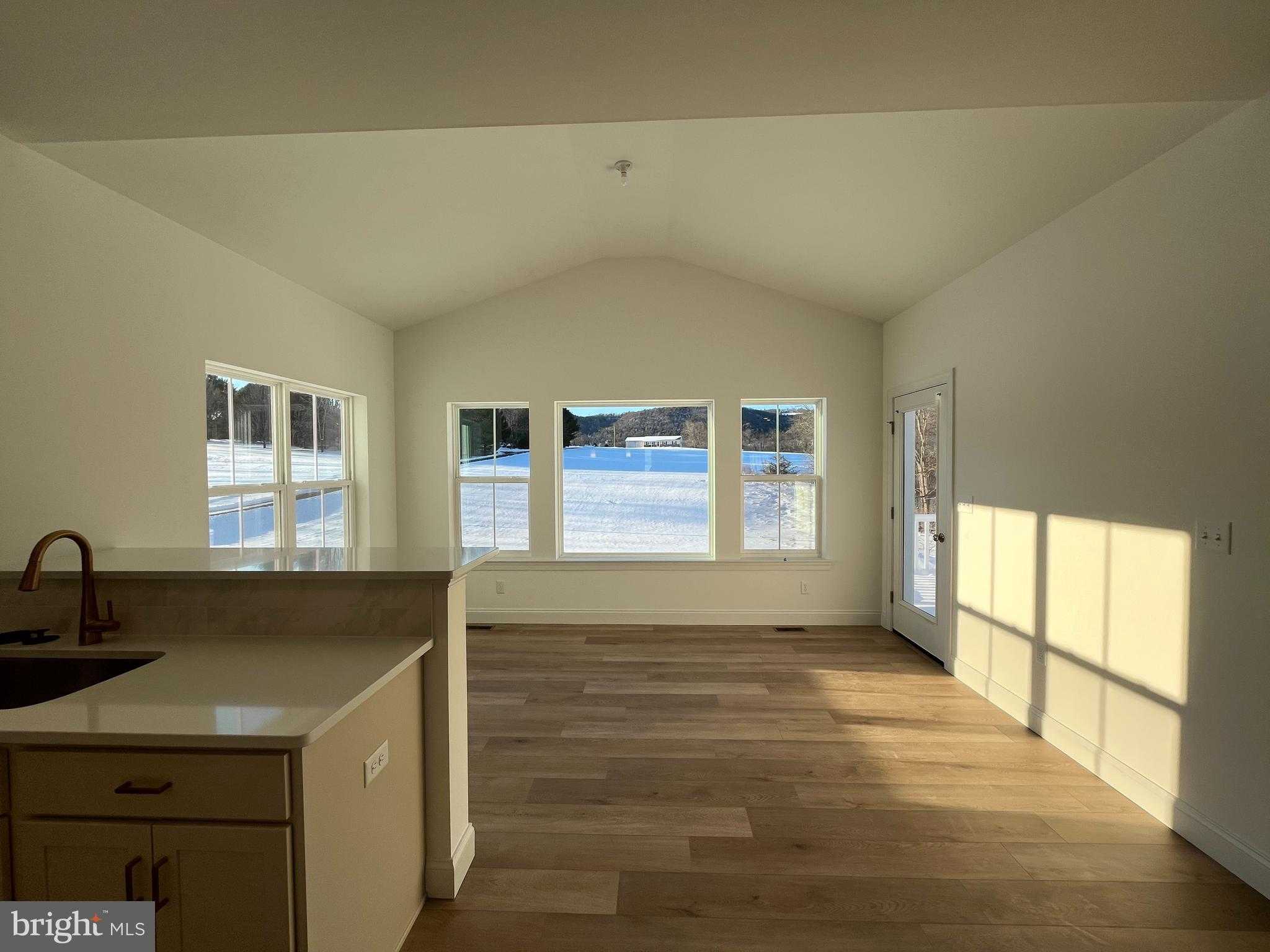 1303 Buffalo Run Rd photo 20