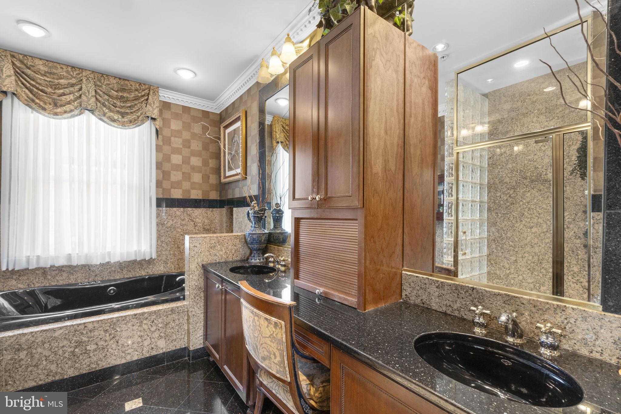 1225 Harbor Island Walk photo 38