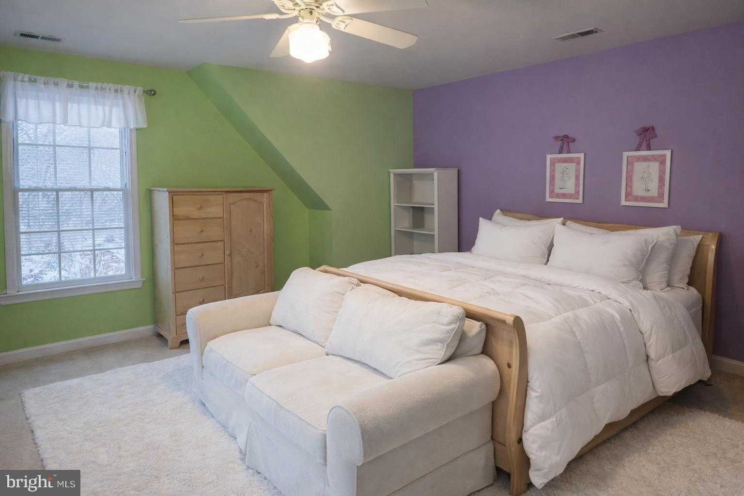 715 Sawdust Dr photo 16