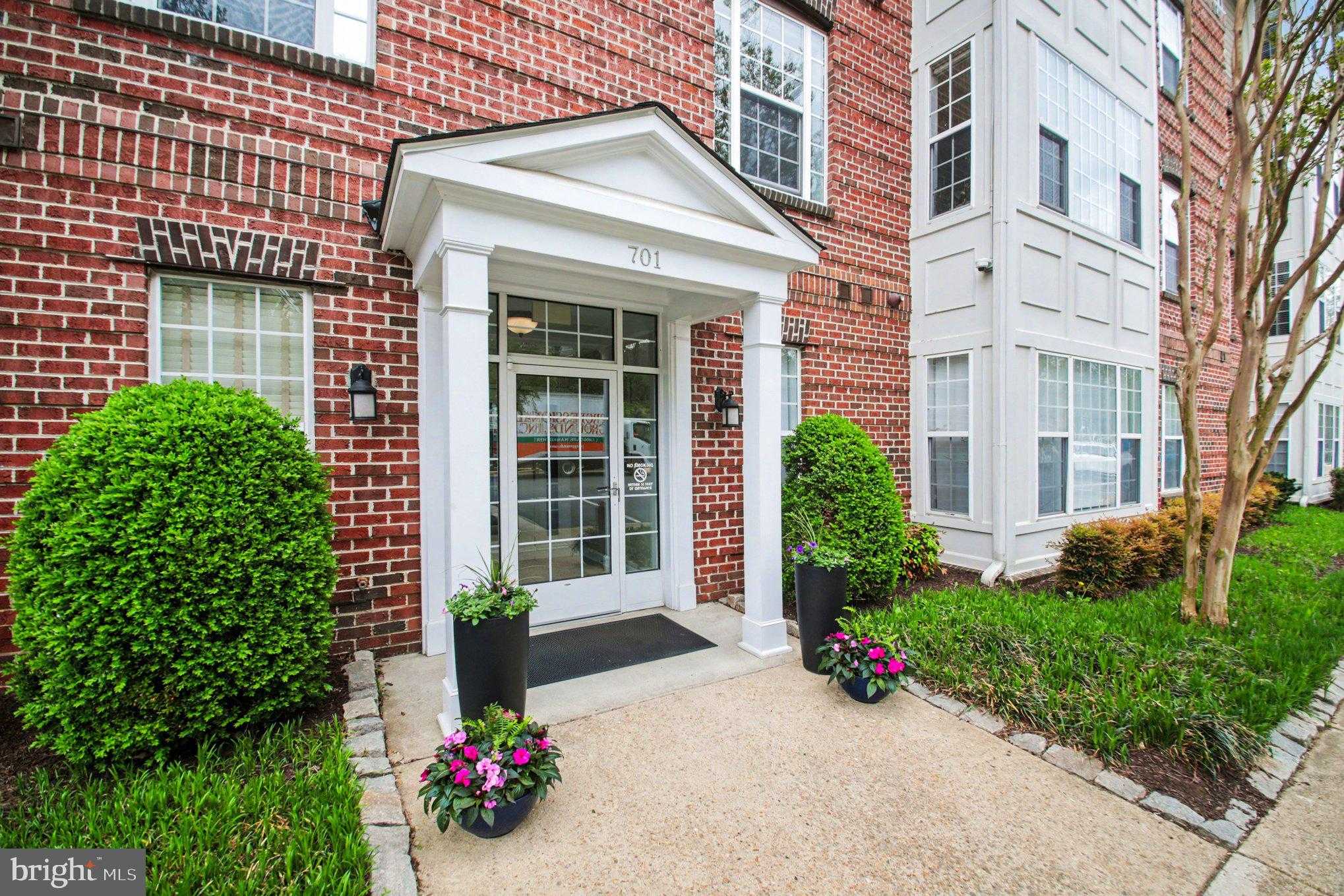 701 Cobblestone Blvd Unit 108, Fredericksburg