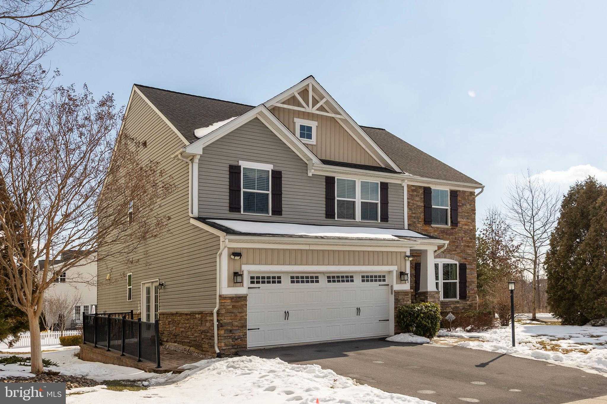 100 Flyfoot Dr photo 3