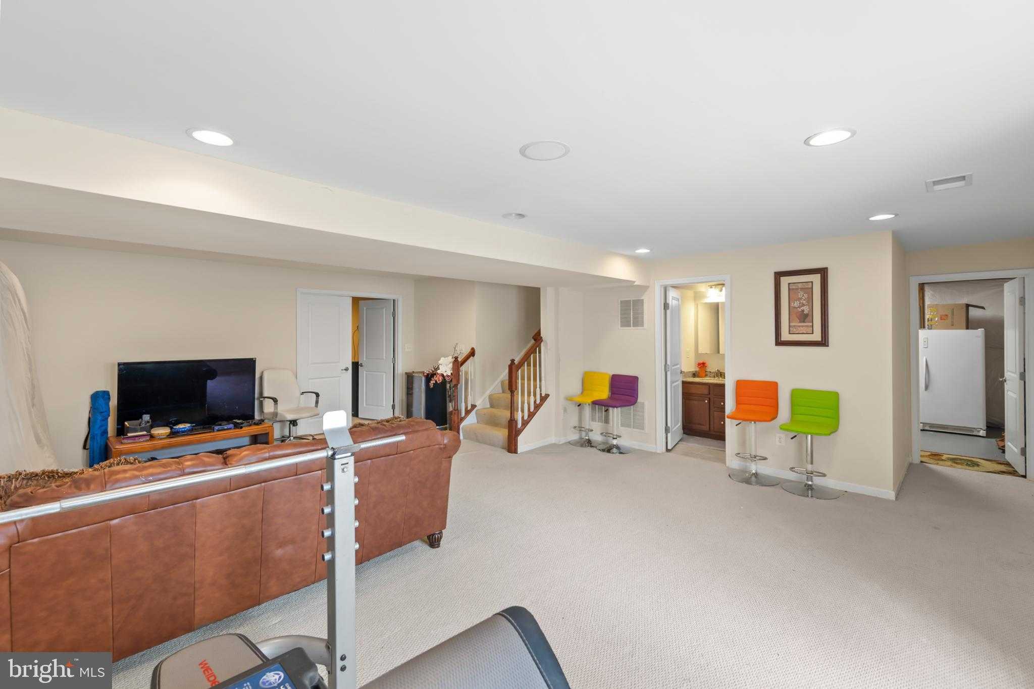 100 Flyfoot Dr photo 33