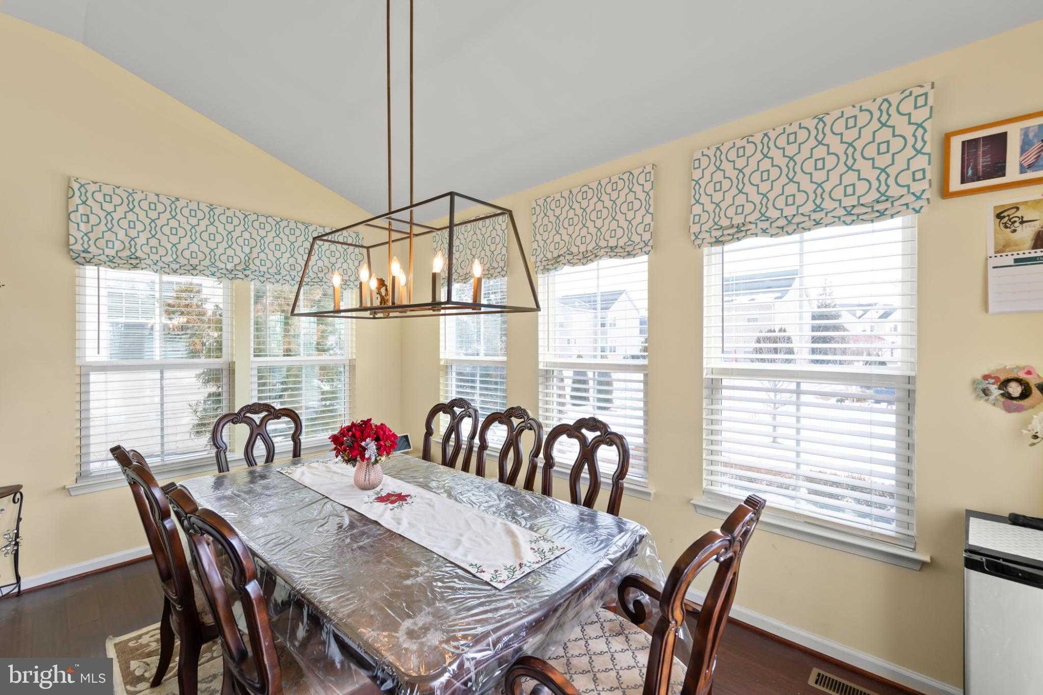 100 Flyfoot Dr photo 9