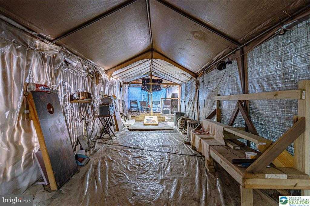 2303 S Filbert St photo 57