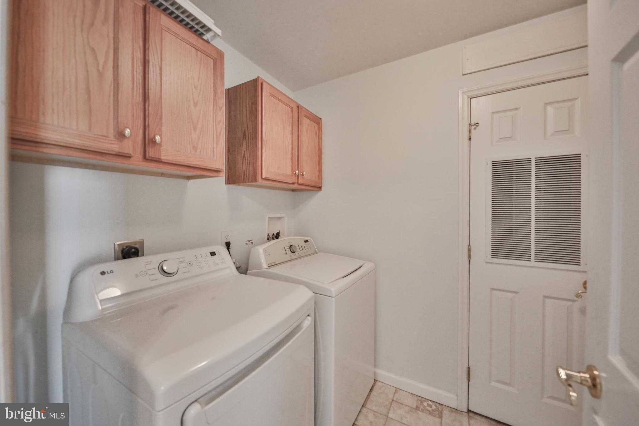 742 Biltmore Ave photo 34