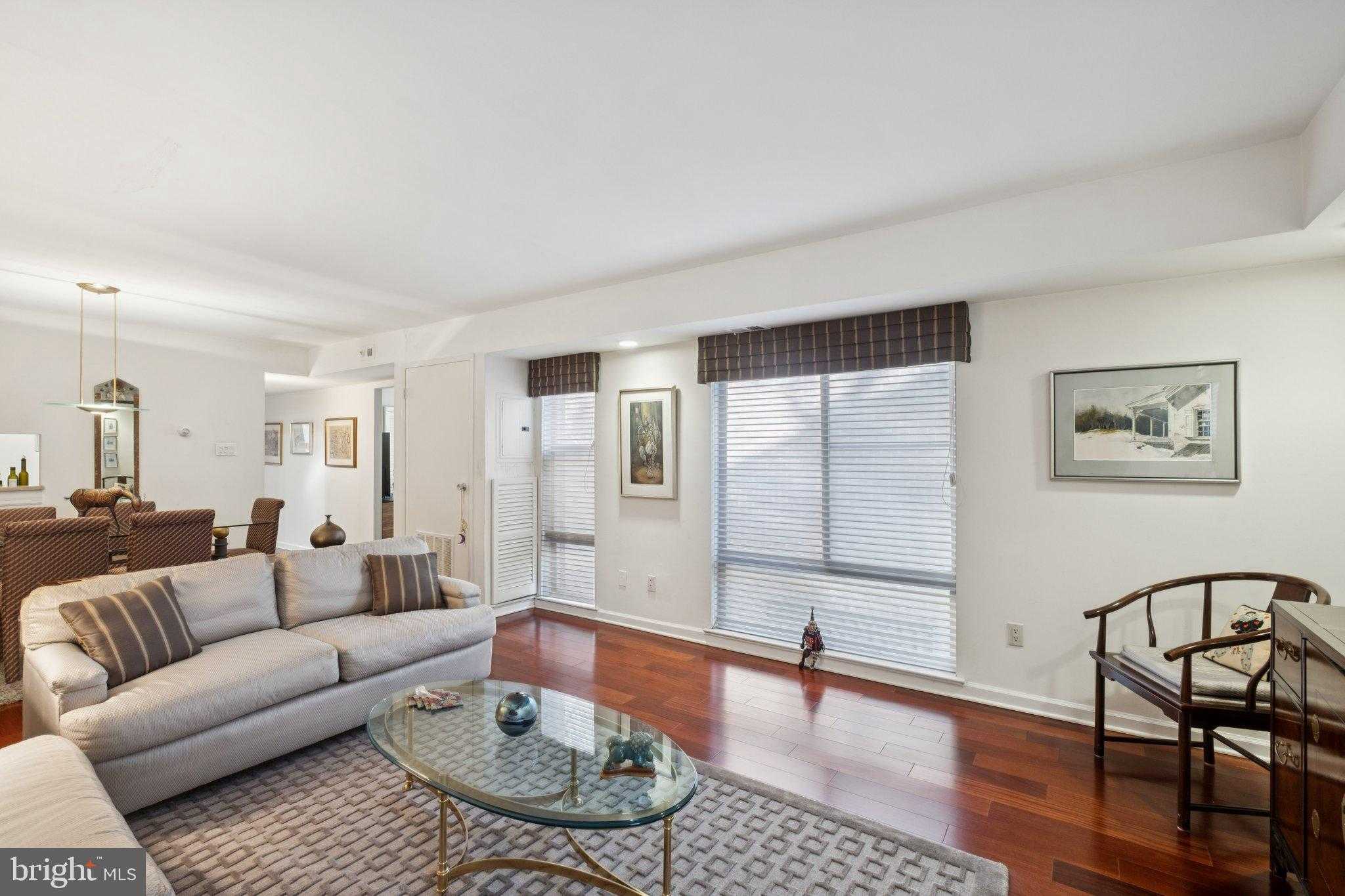 130 Spruce St Apt 15b photo 5