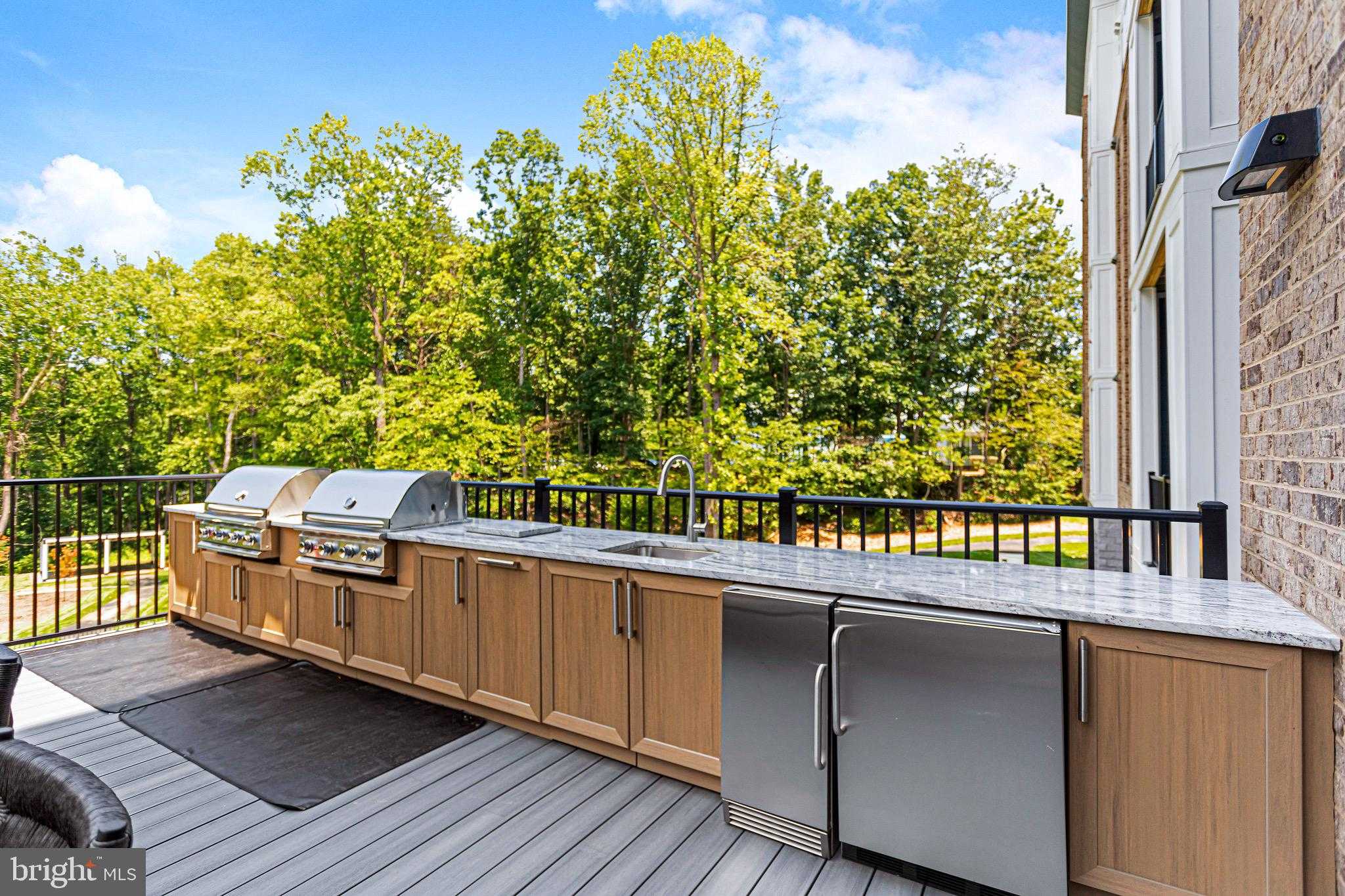 76 Old Mill Bottom Rd N Apt 408 photo 18