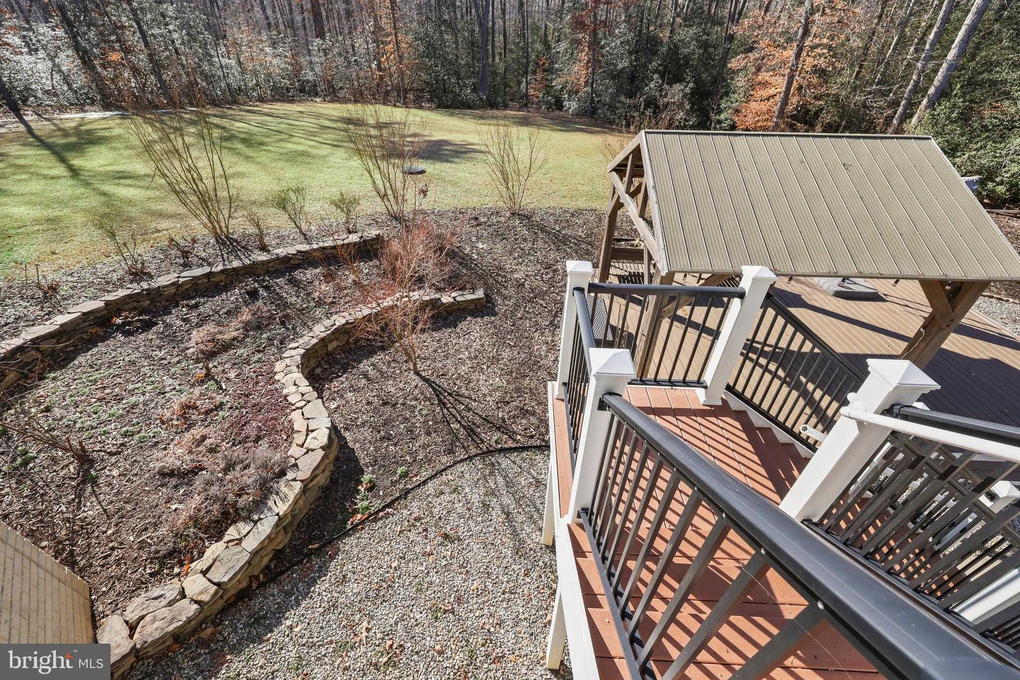 7026 Barclay Dr photo 33