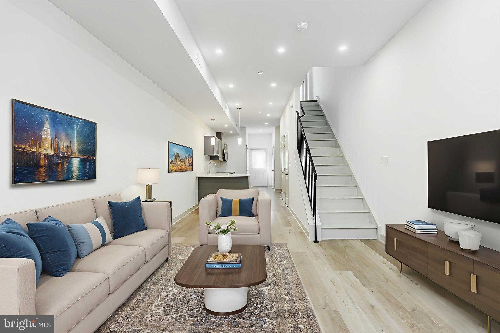 710 N Shedwick St photo 2