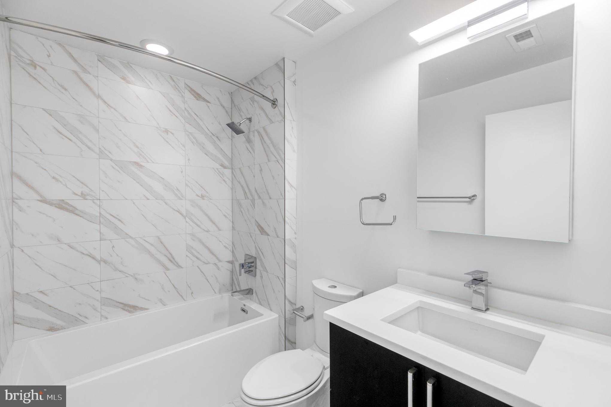 634 N 5th St Apt 12 photo 9