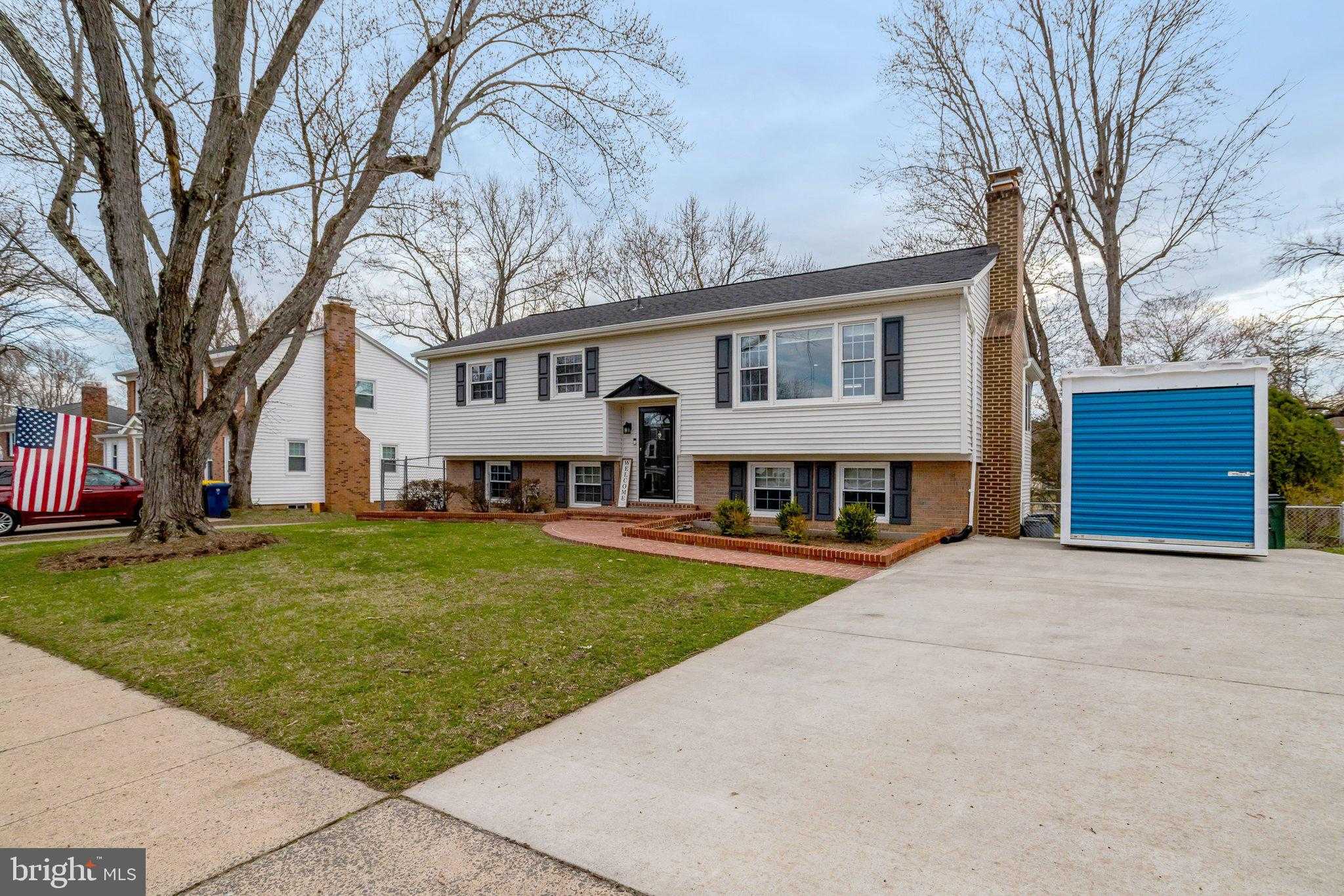 5911 Bond CT photo 3