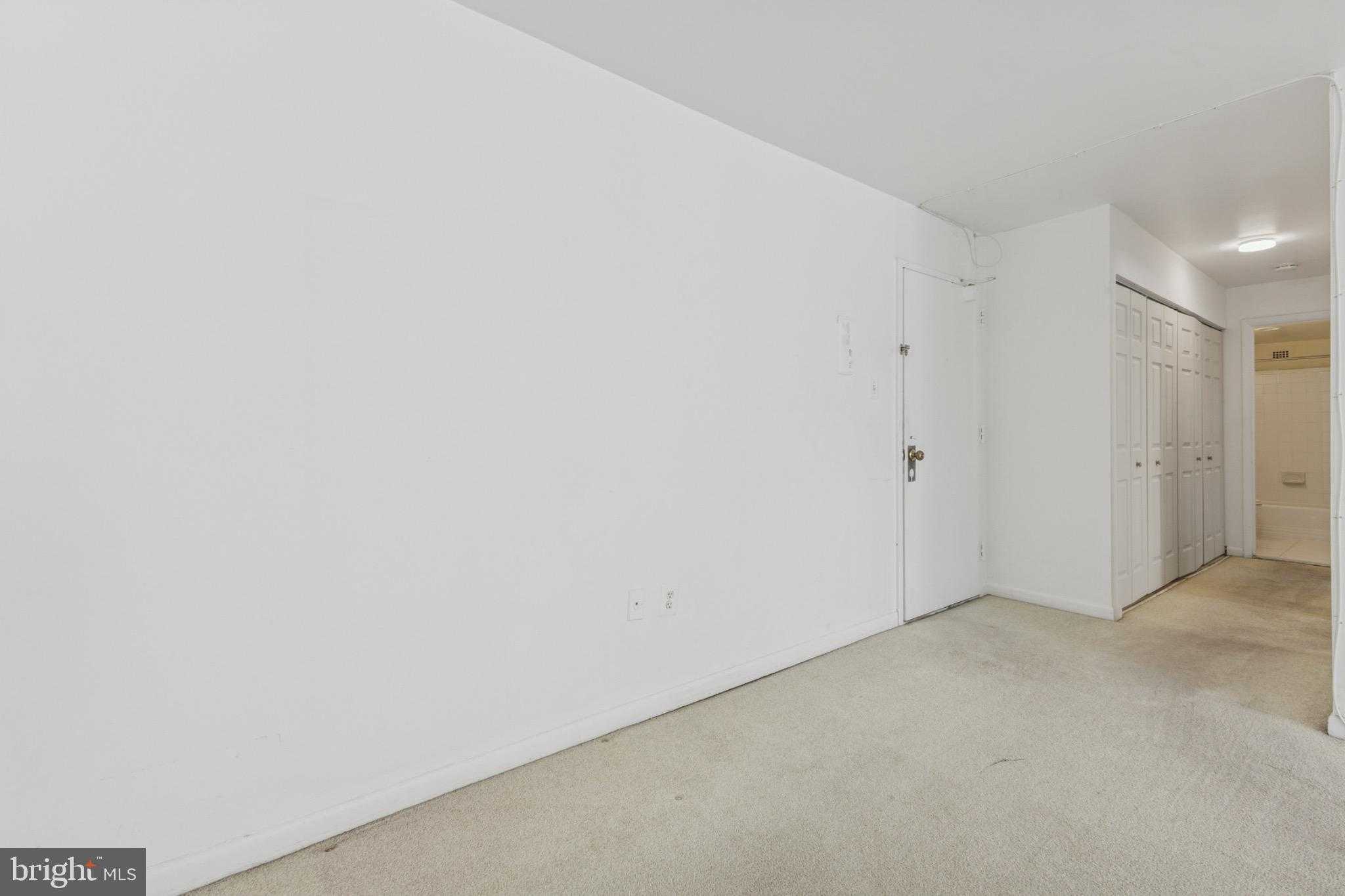 5565 Columbia Pike Apt 412 photo 7