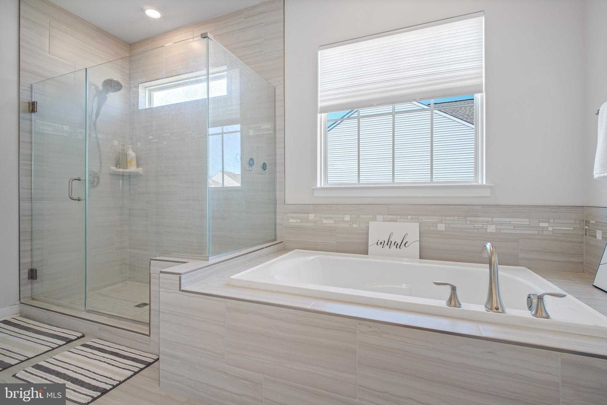 2094 Whithorn Hl photo 34