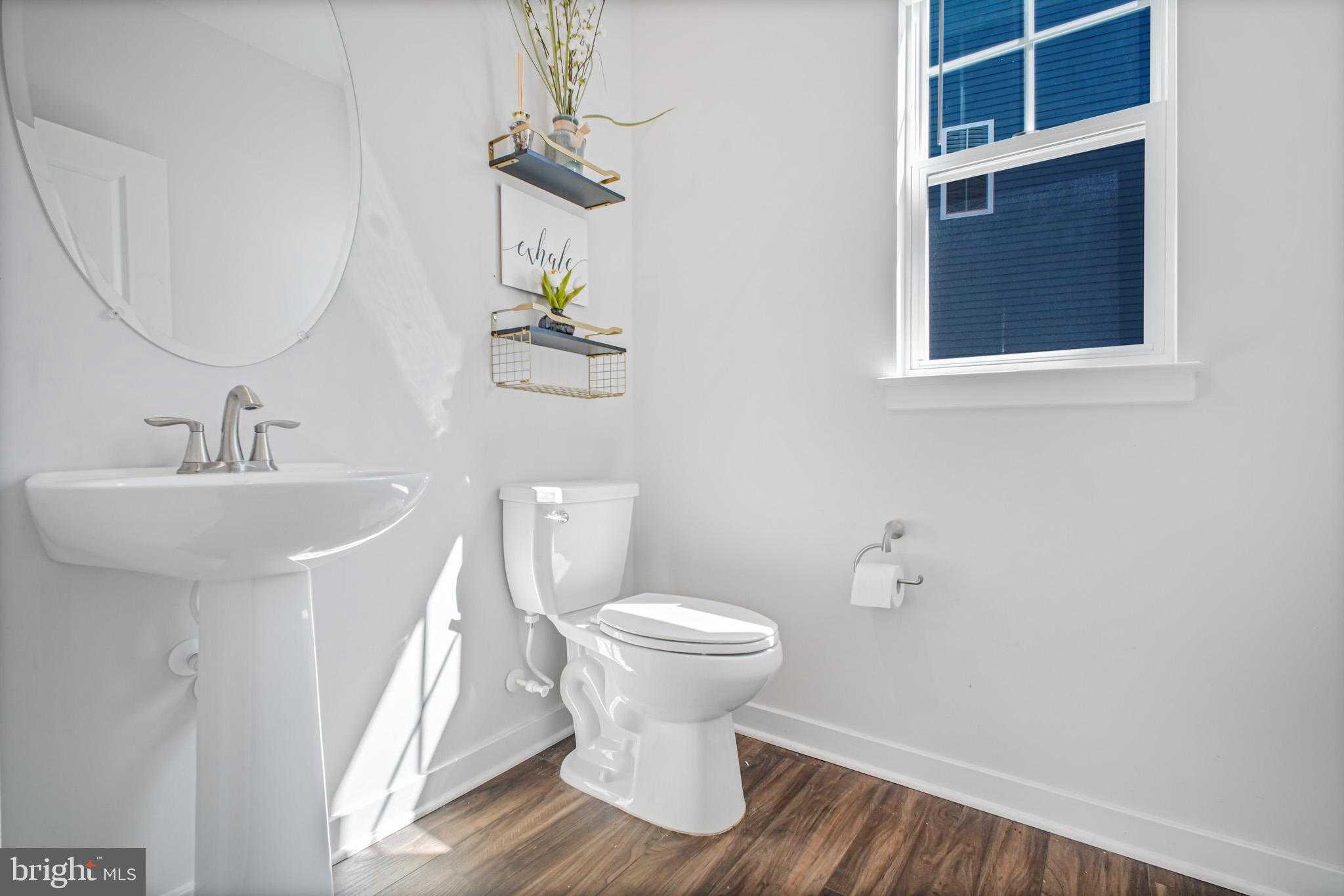 2094 Whithorn Hl photo 4