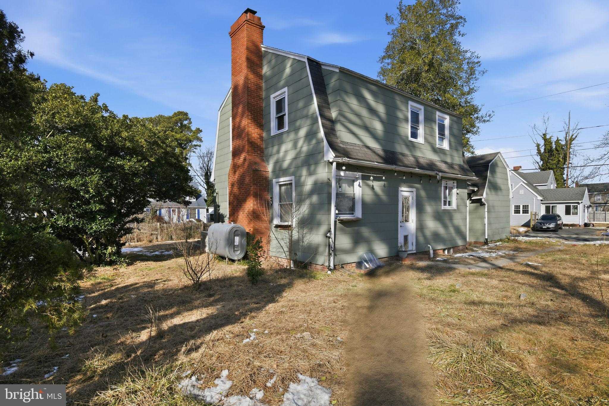 113 Priscilla St photo 4