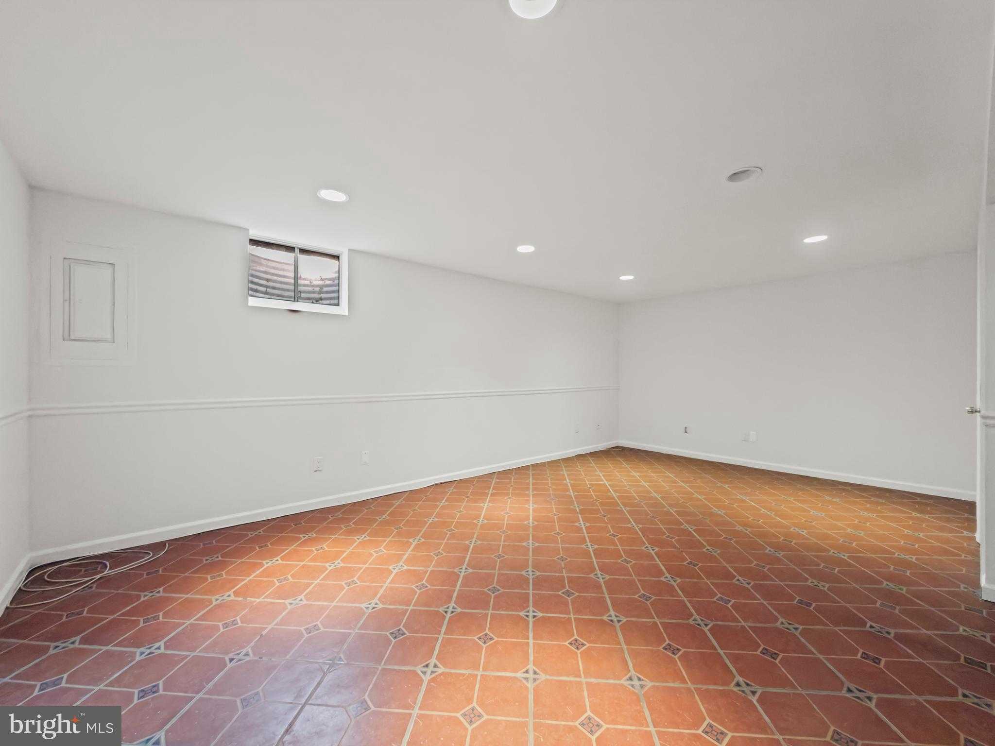 9900 Tambay CT photo 30