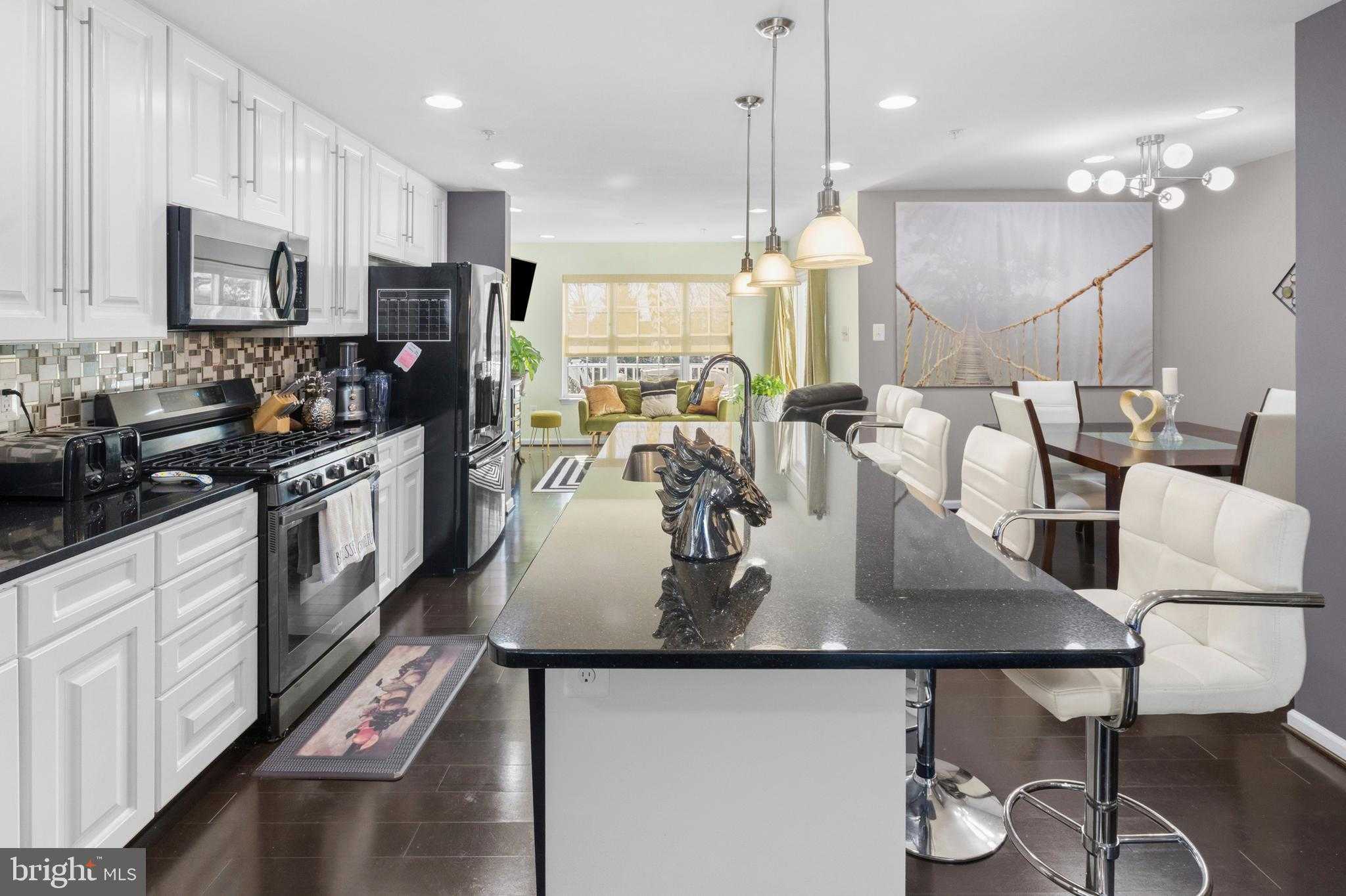 9301 Silver Charm Dr photo 13