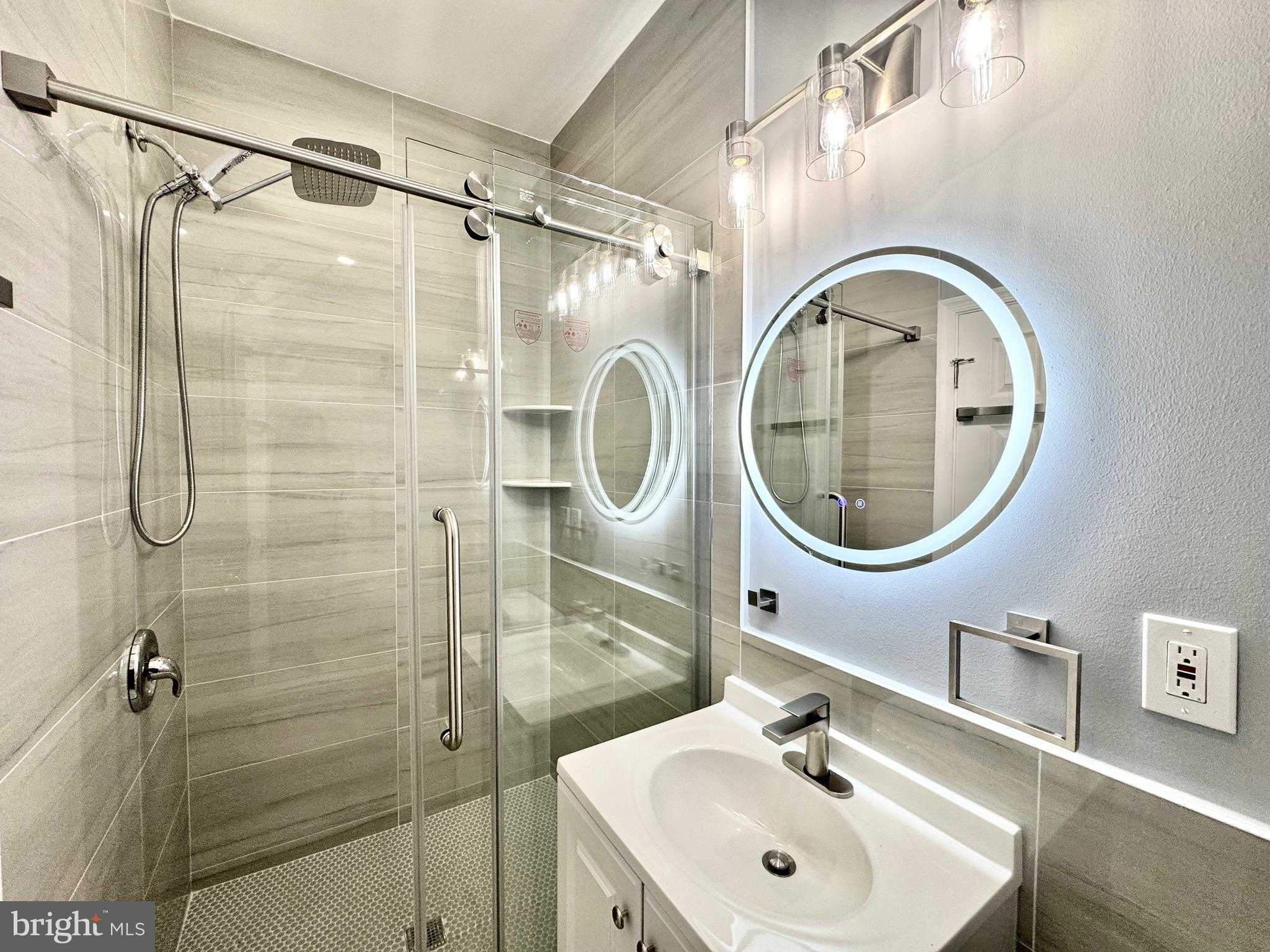 2029 S 4th St photo 28