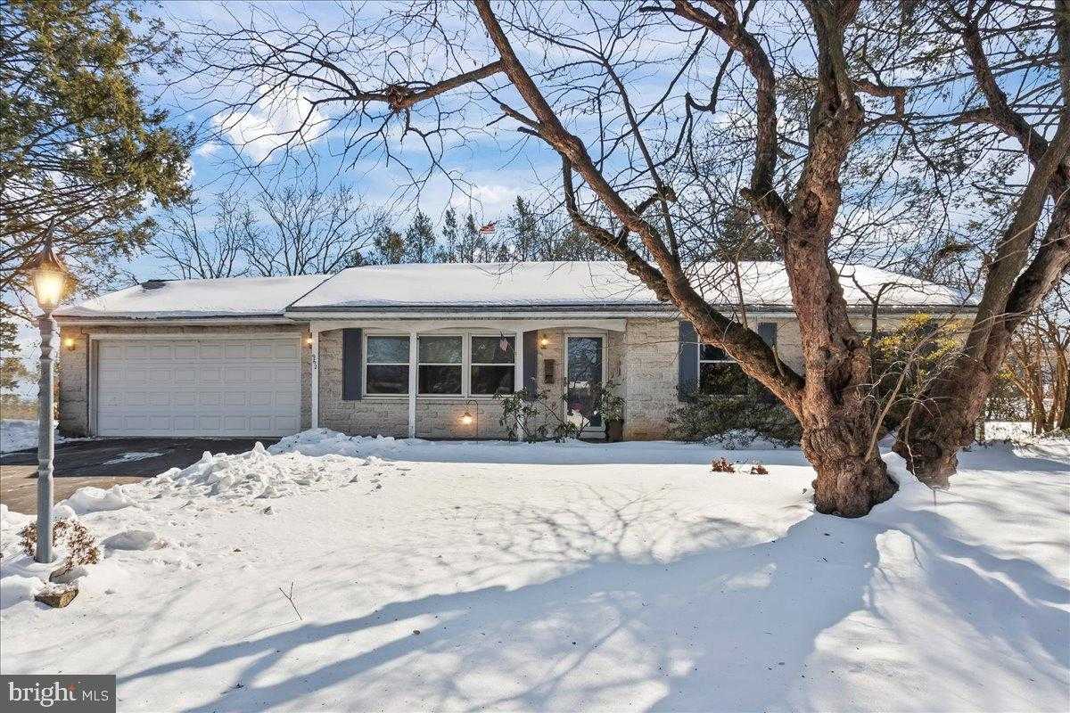 962 W Areba Ave photo 2