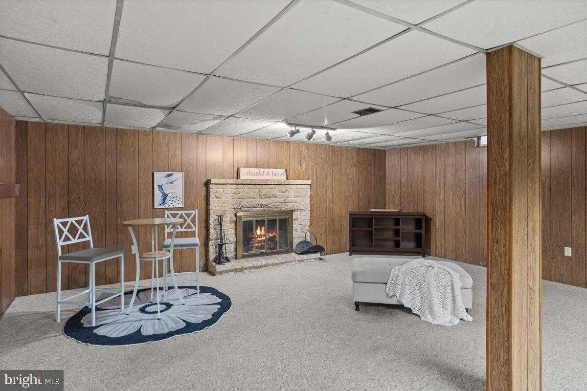 962 W Areba Ave photo 29