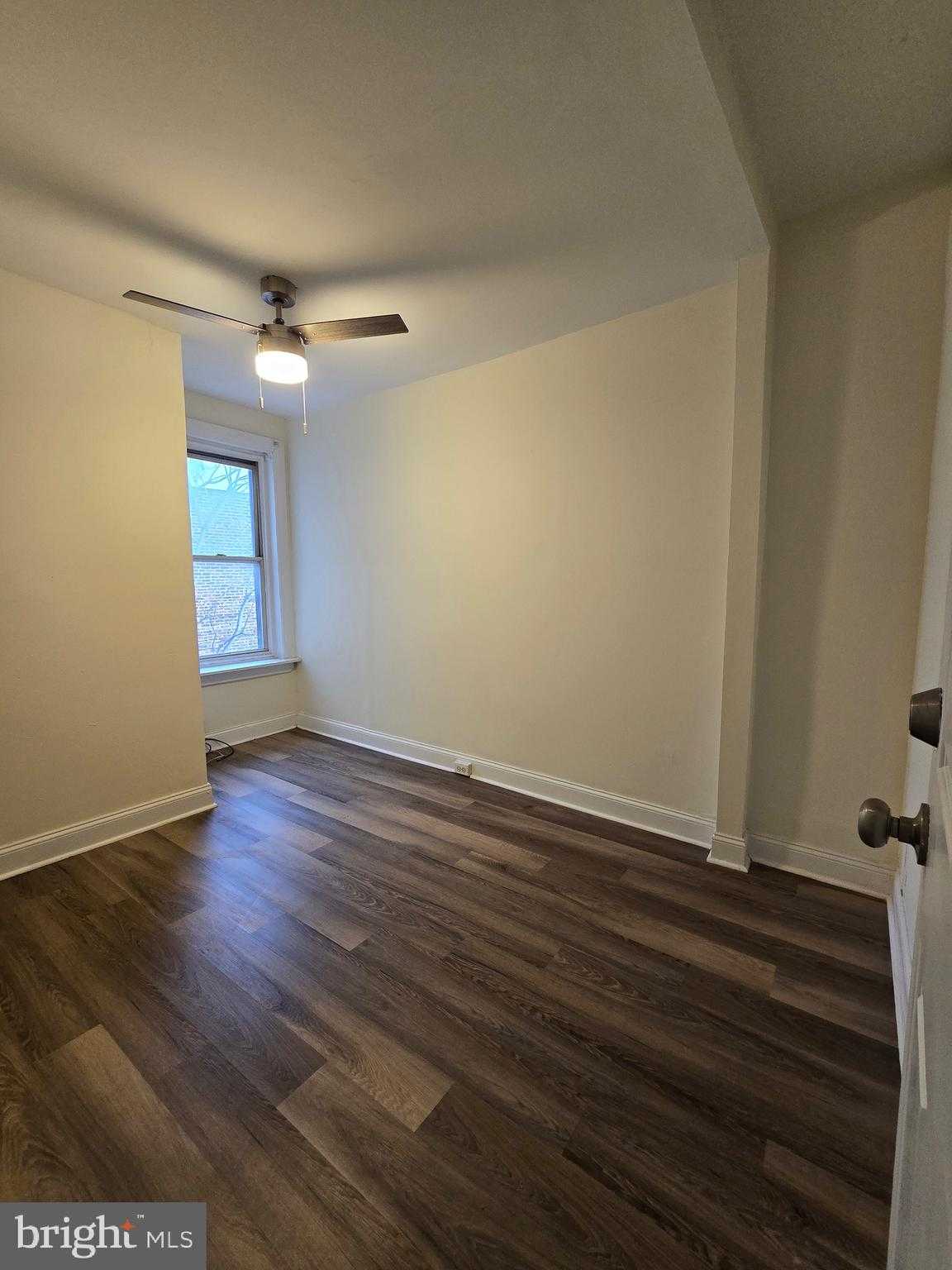 2203 N Colorado St photo 15