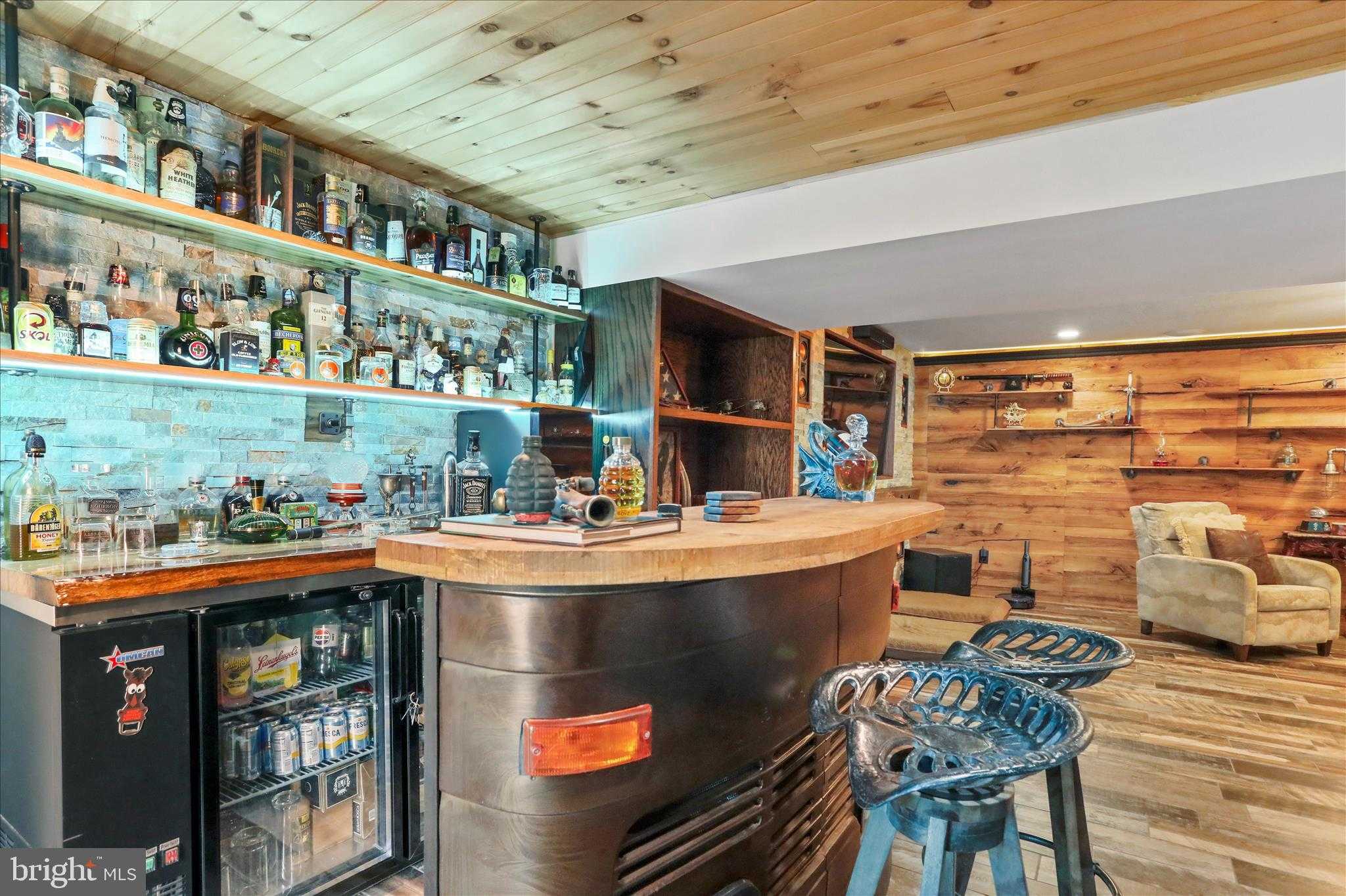 305 N Red Hill Rd photo 44