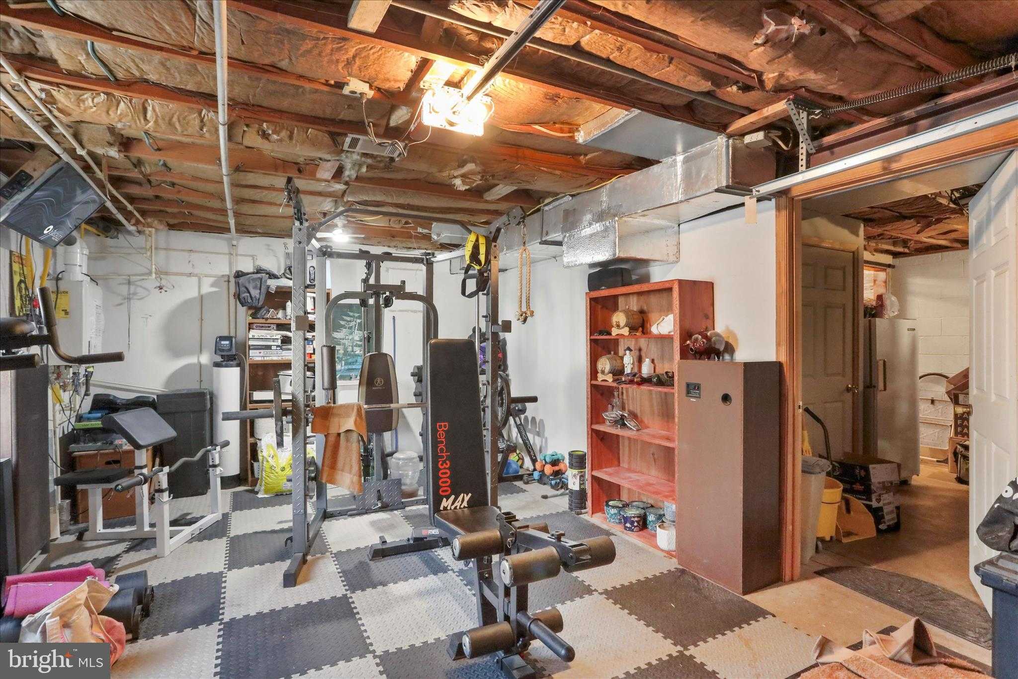 305 N Red Hill Rd photo 49