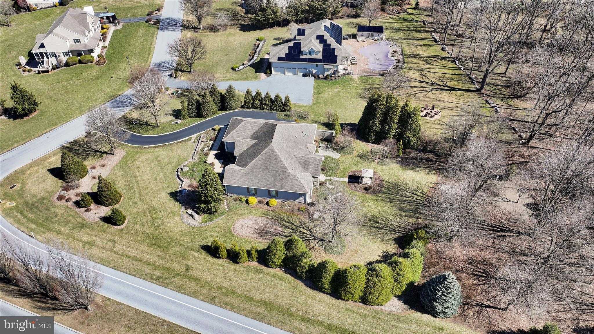 1000 Glenwood Ln photo 4