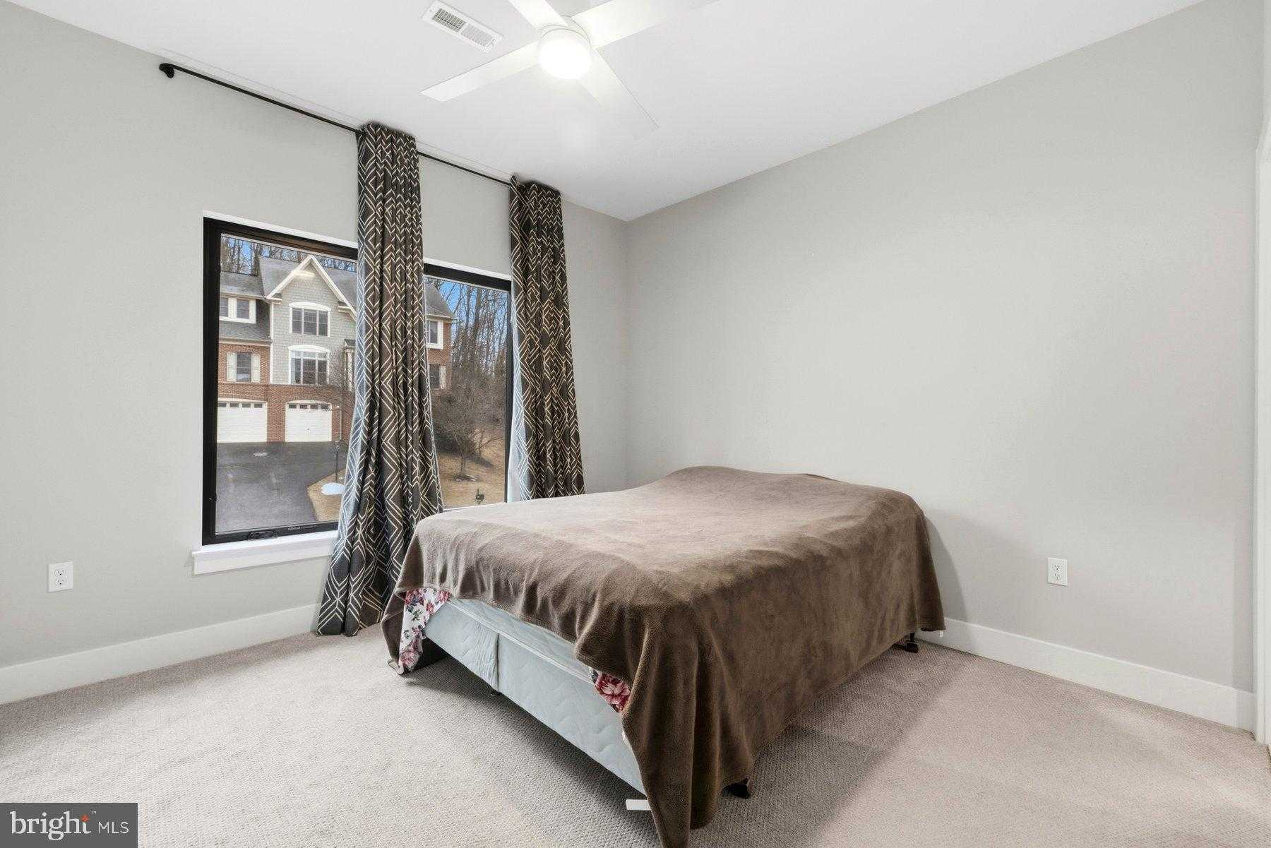 6713 Box Turtle CT photo 40