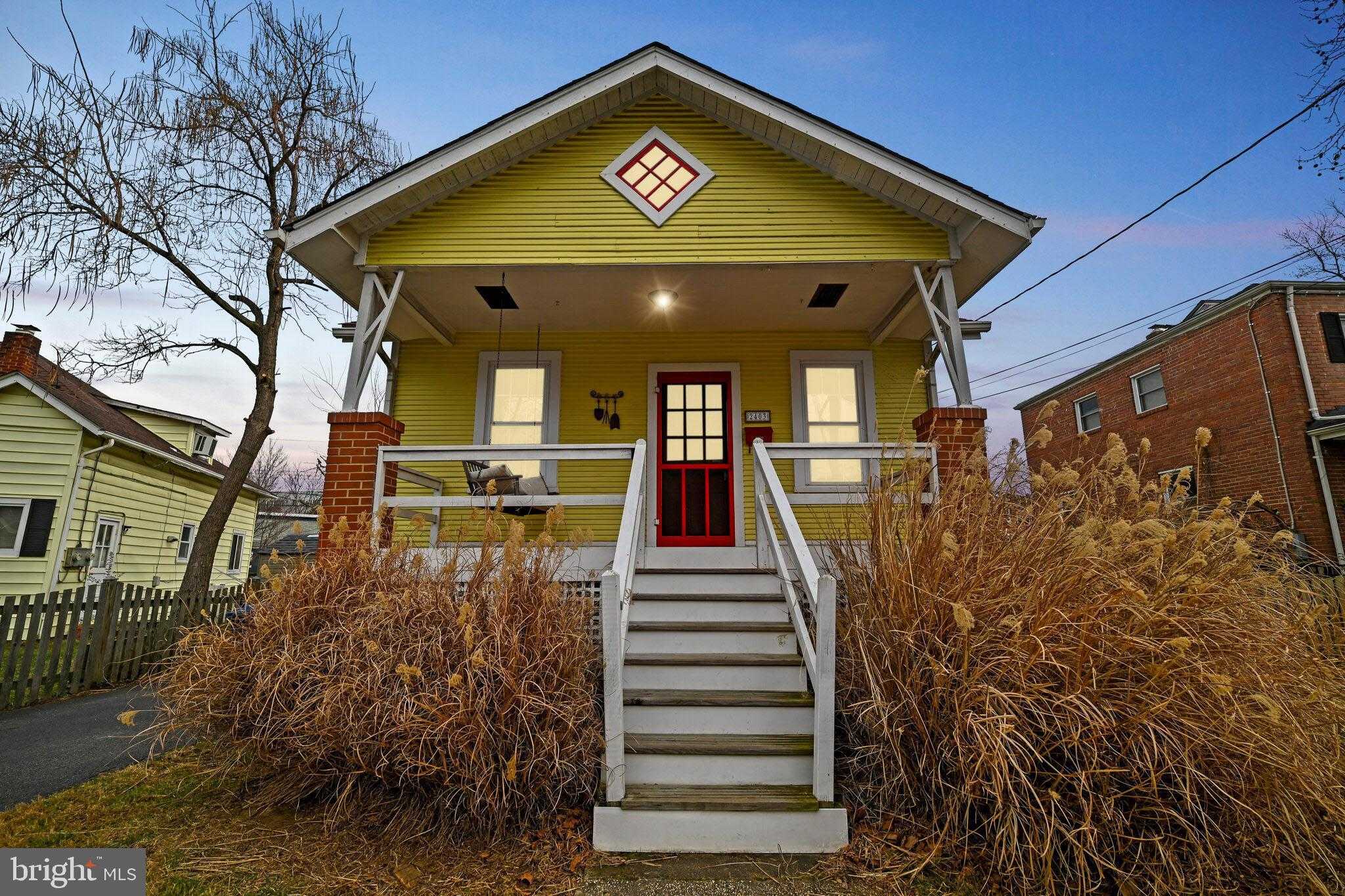 2403 Burke Ave photo 4