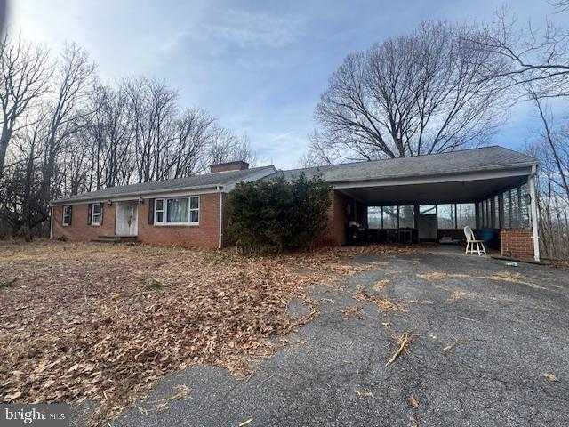 732 Courthouse Mountain Rd photo 3