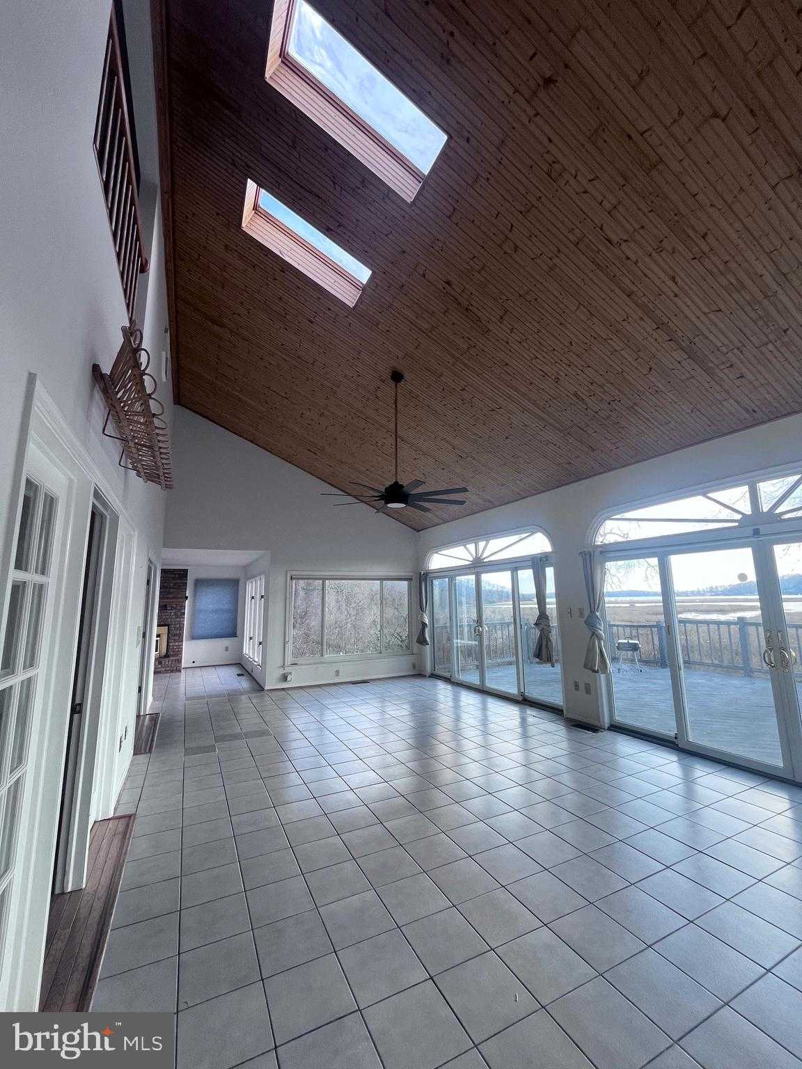 3012 Cruiser Dr photo 9