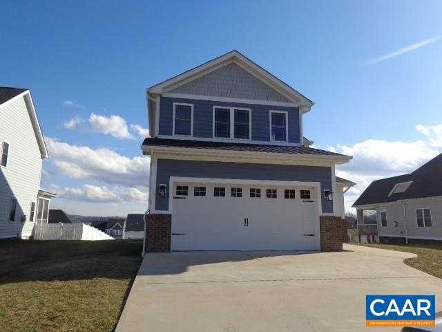 208 Windsor Dr, Fishersville