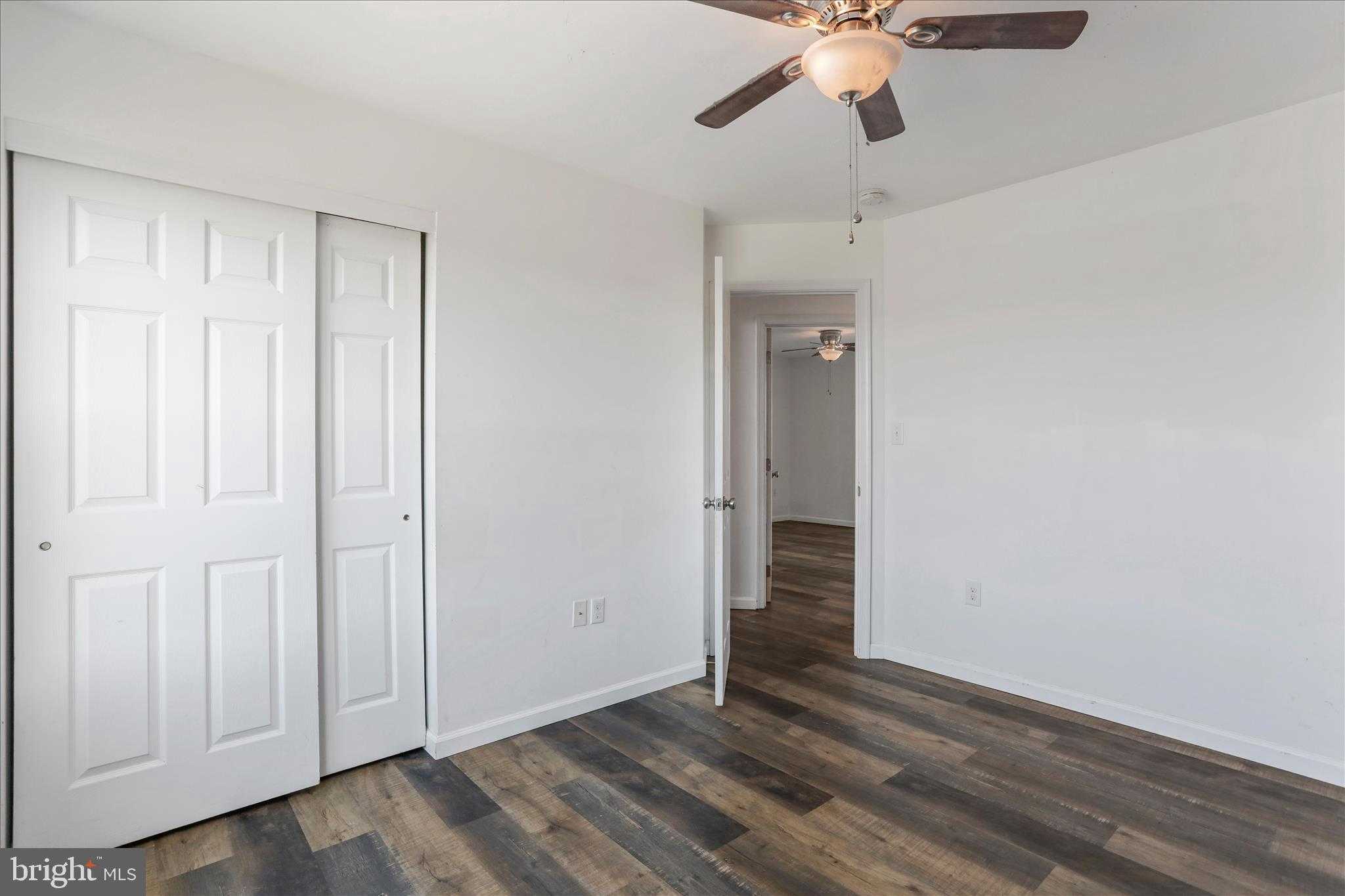 82 Bishop Ave photo 17