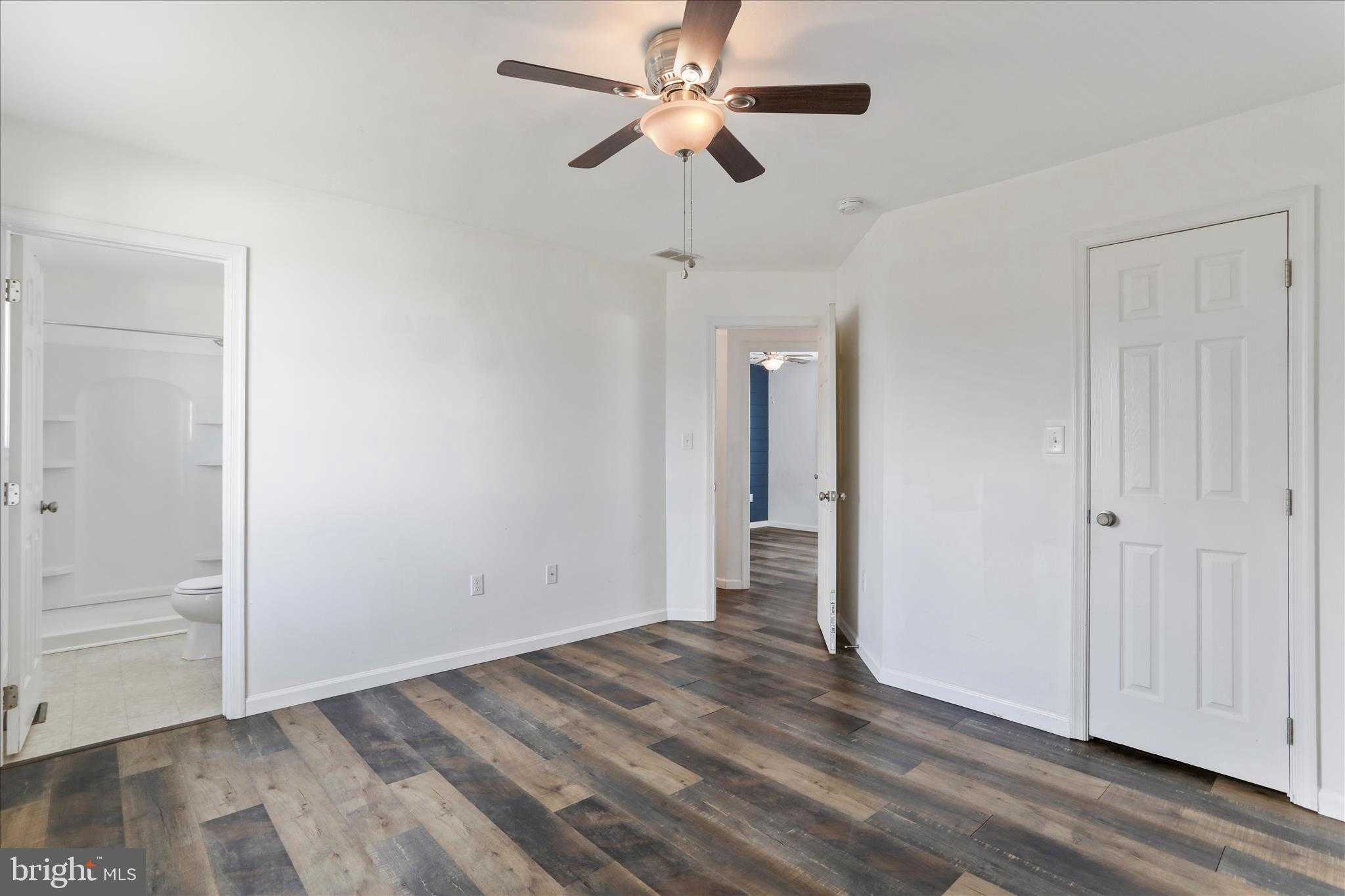 82 Bishop Ave photo 21