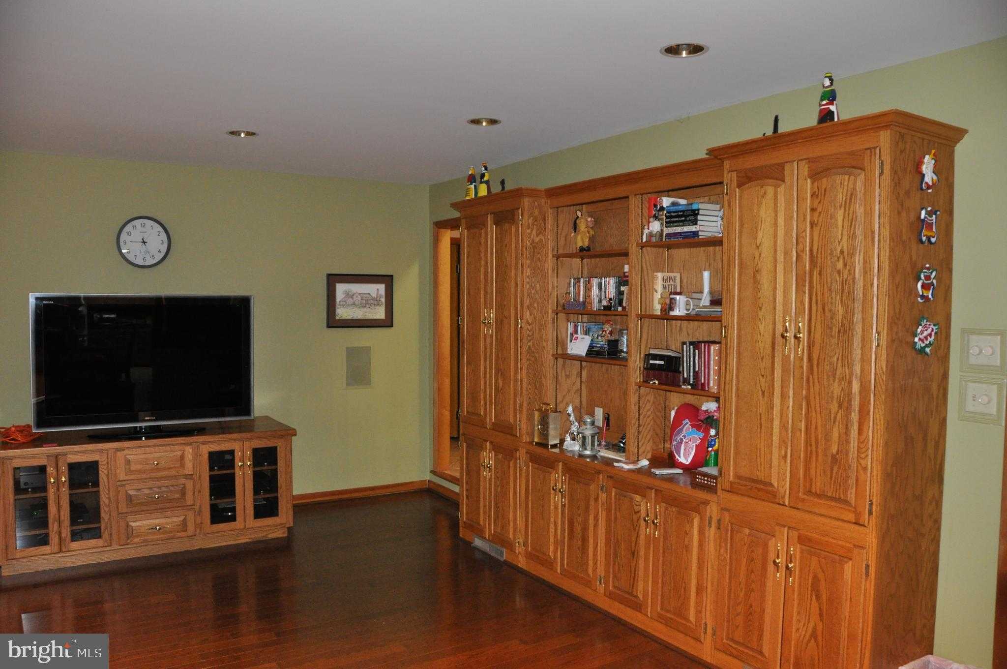 18903 Manchester Dr photo 20