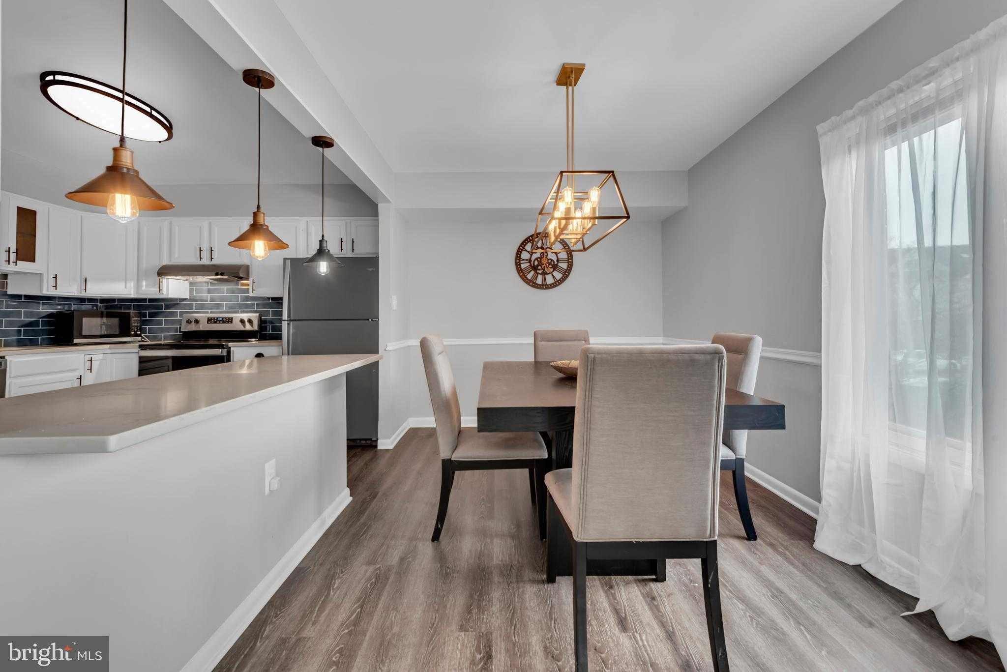 6916 Hanover Pkwy Apt 100 photo 7