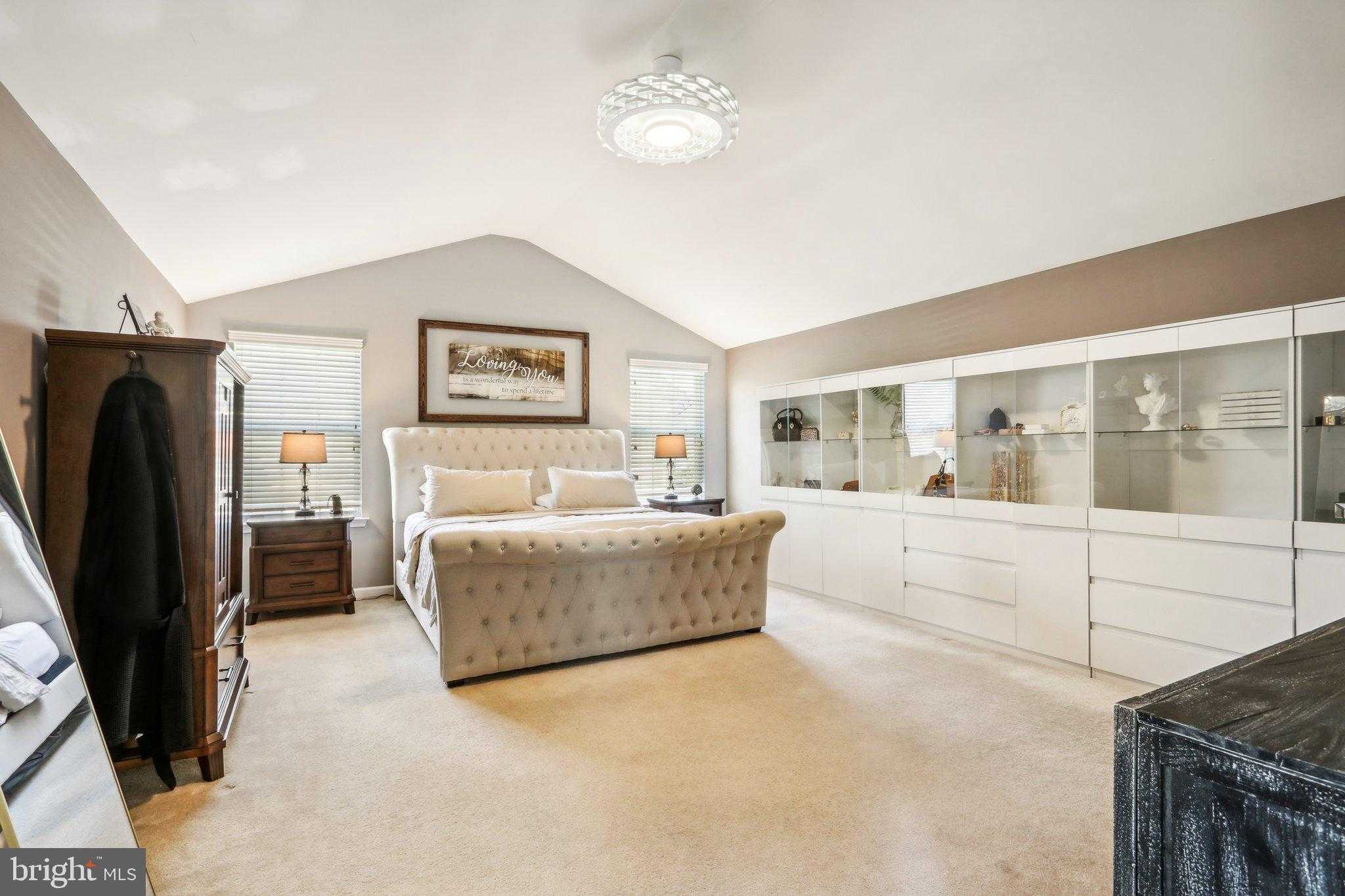 955 Yorkshire Dr photo 36