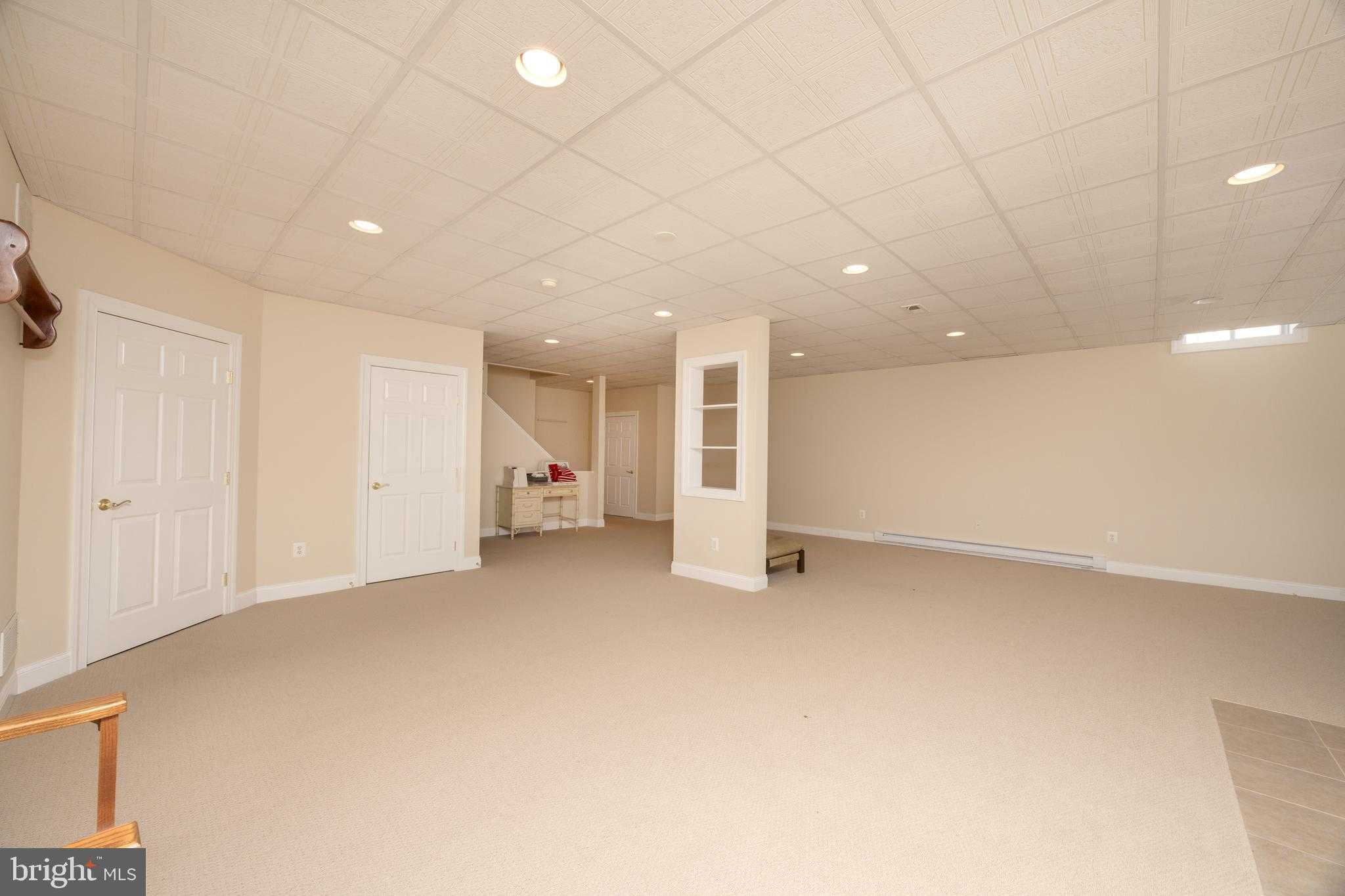 138 Silvertail Ln photo 18